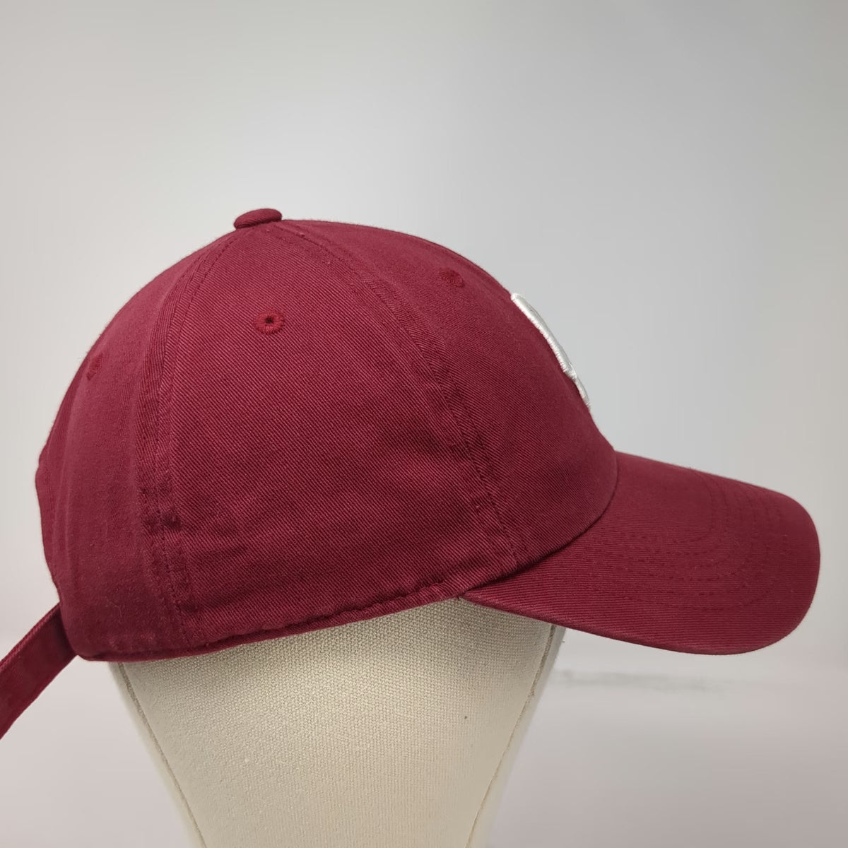 Oklahoma Sooners NCAA Top of the World Red One Size OU Logo Slideback Strap Hat