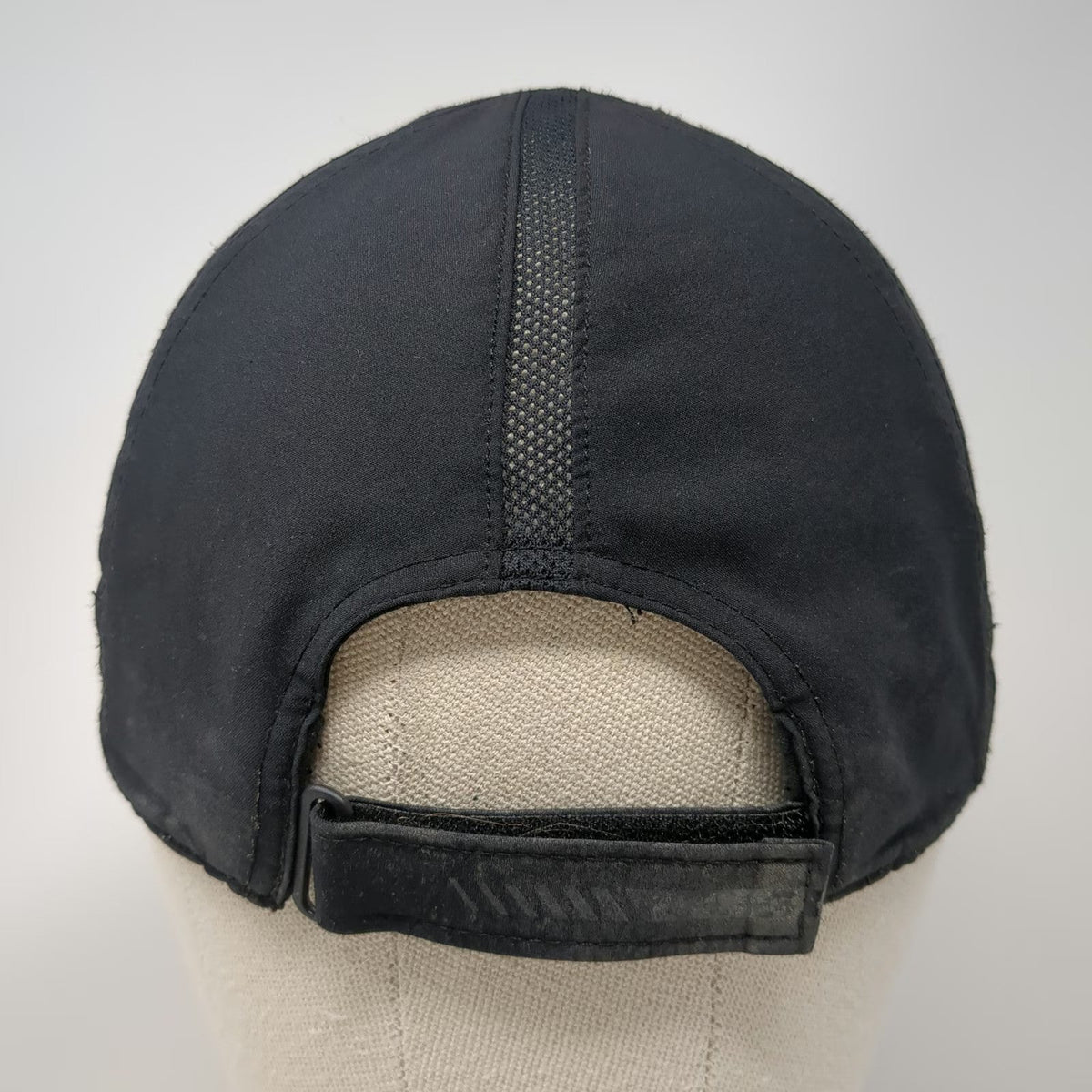 Under Armour Baseball Cap Black One Size Strapback Performance Workout Hat