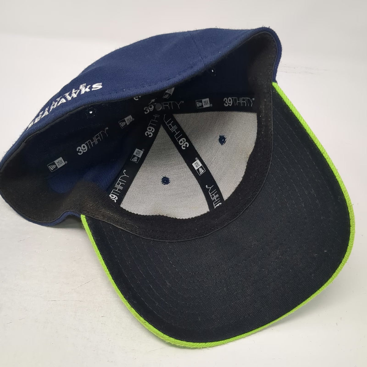 New Era NFL Seattle Seahawks Hat Blue Green L Cap 39THIRTY Stretch Fit Team Logo