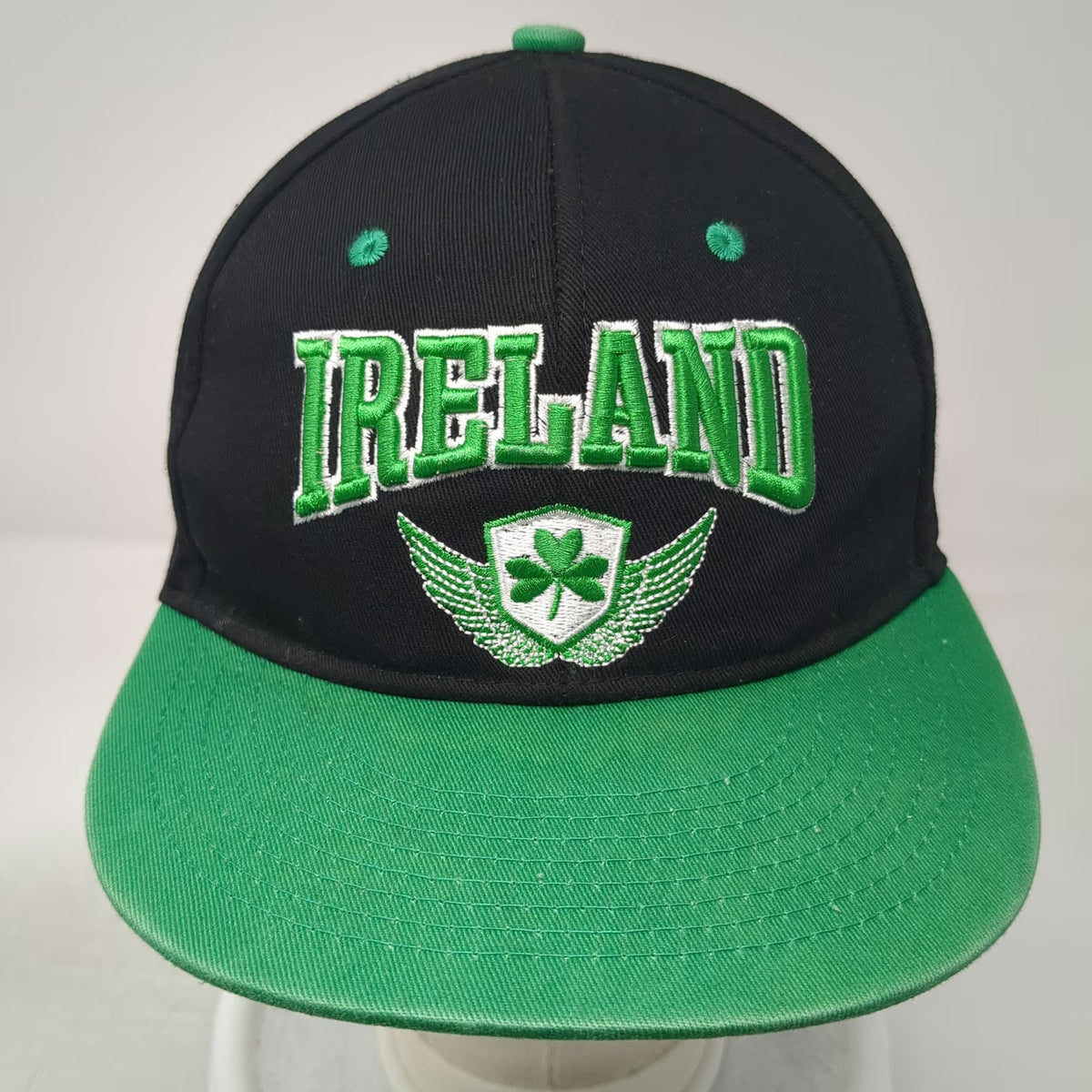 Snapback Ireland Hat Black Green One Size Shamrock Winged Shield Flat Brim Logo