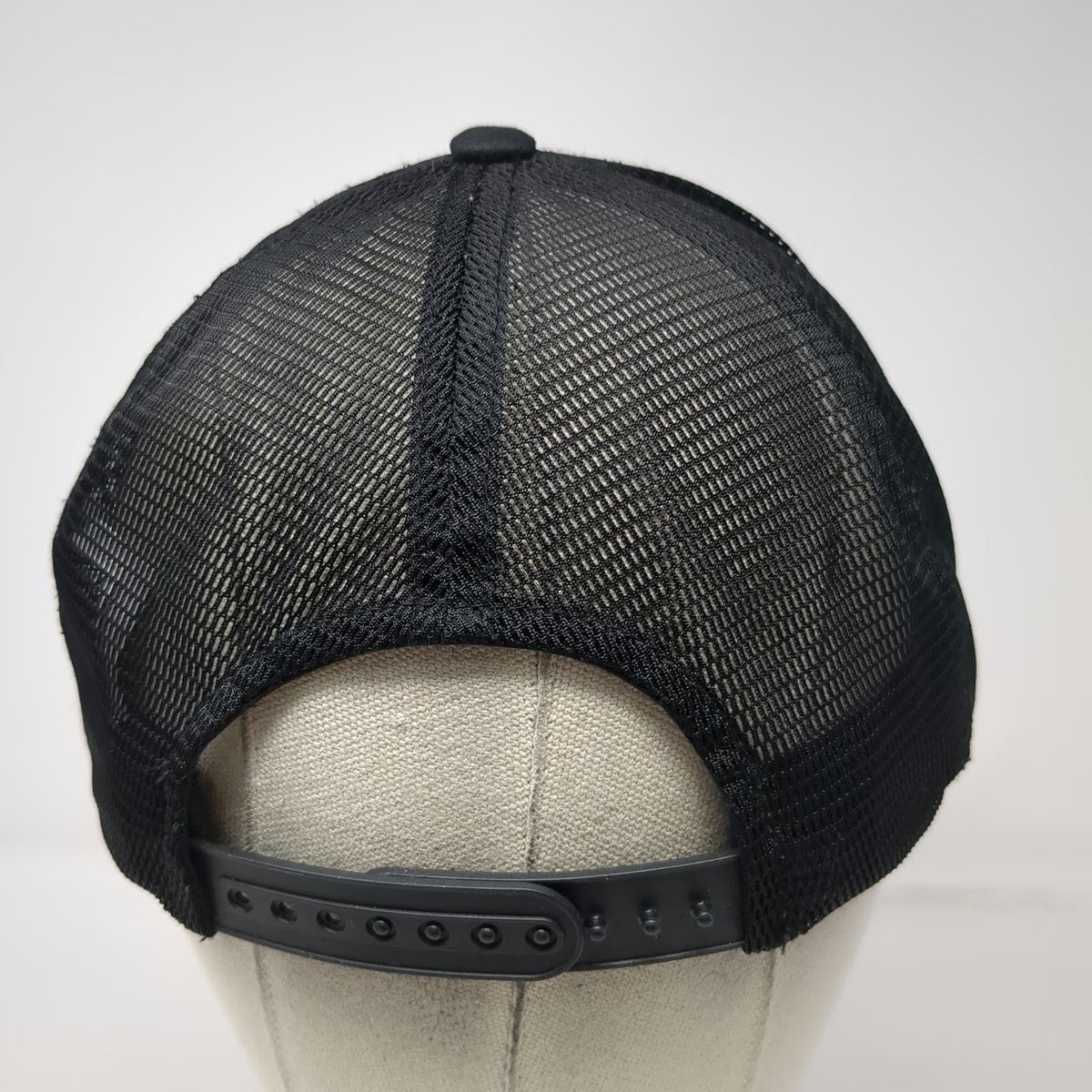 Reebok Trucker Hat Black One Size Mesh Back Snapback Structured Delta Logo