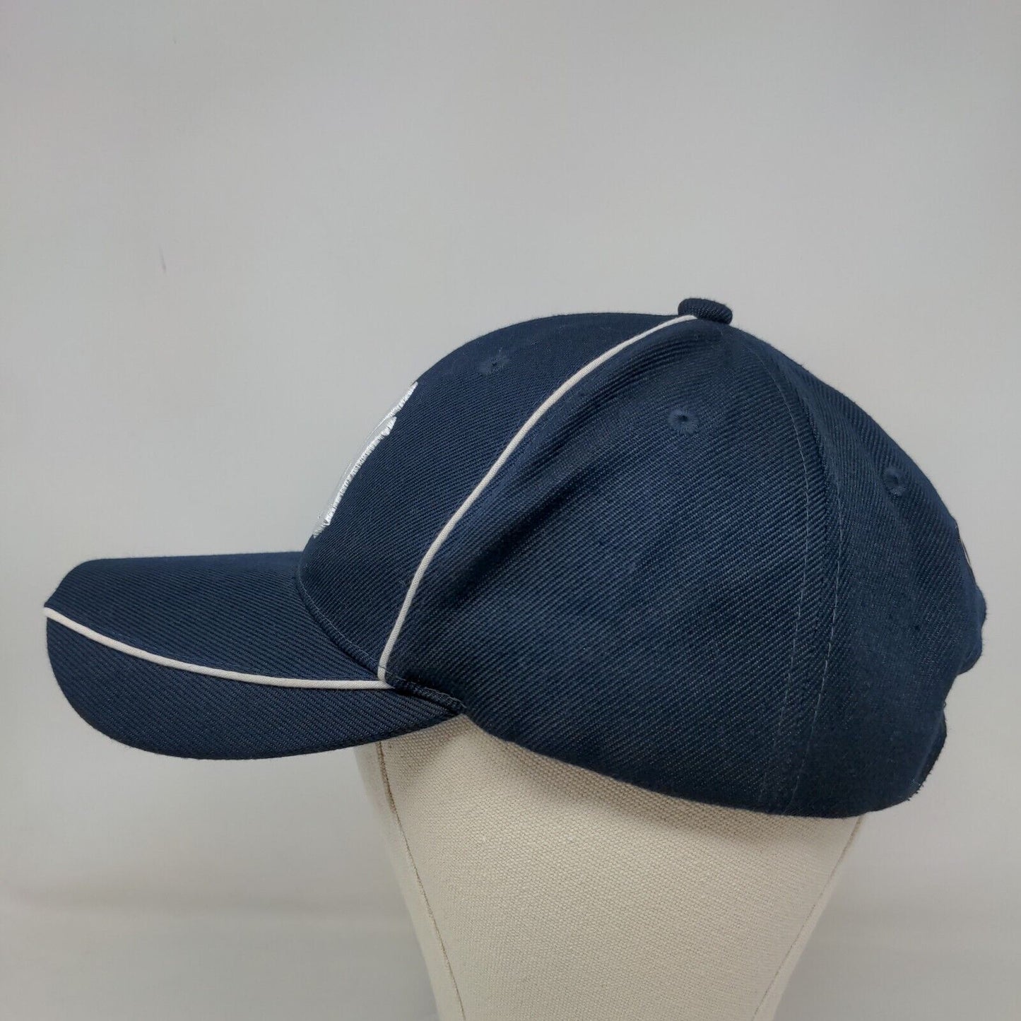 Melonwear Men's Strapback Hat Blue New York Yankees Embroidered Logo