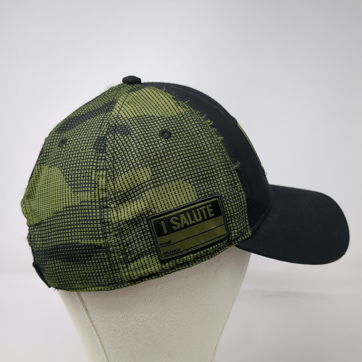 New Jersey Devils NHL Fanatics Cap Black Green One Size Salute to Service Camo