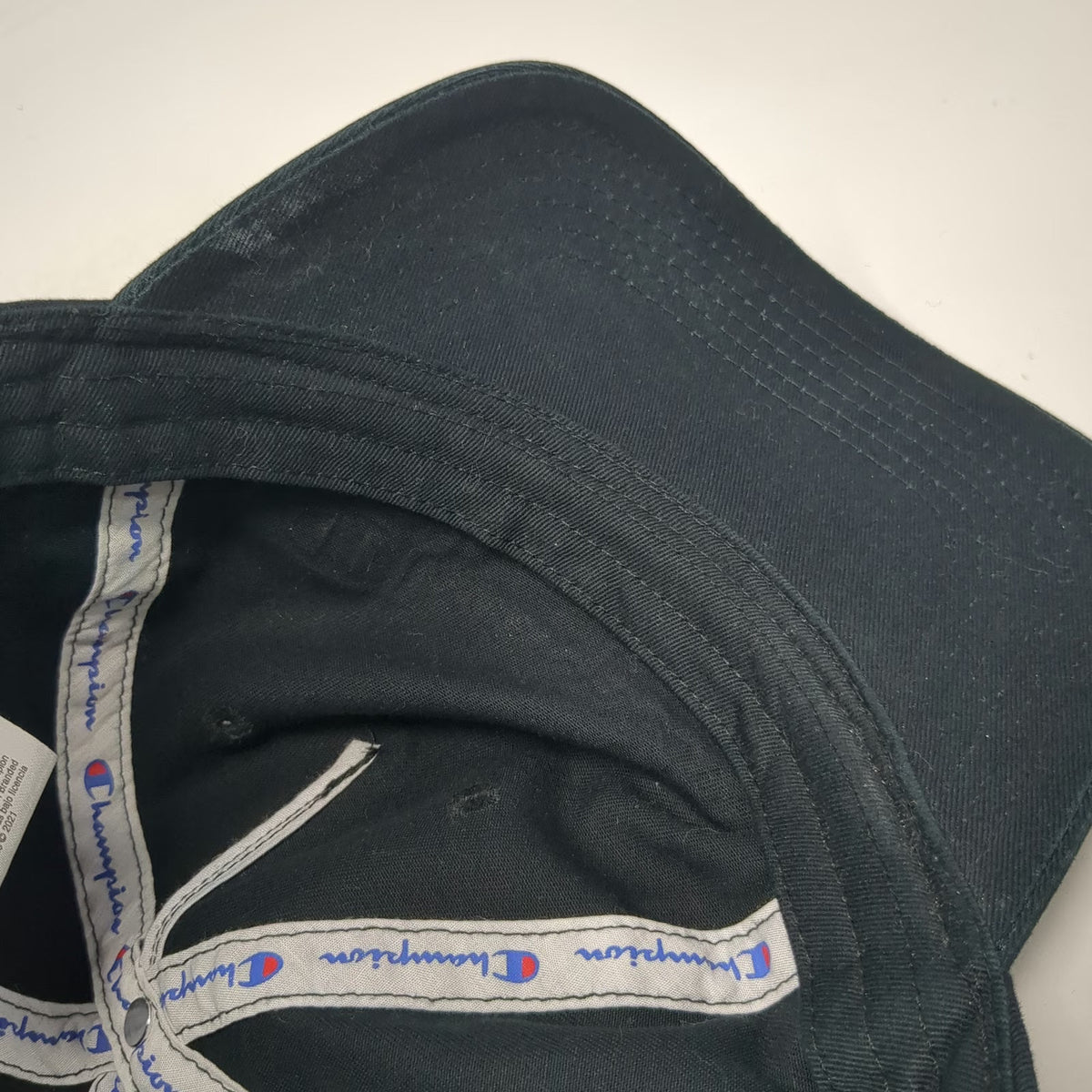 Champion 5 Panel Black Hat One Size Slideback Cotton Script Logo C Logo Adjust
