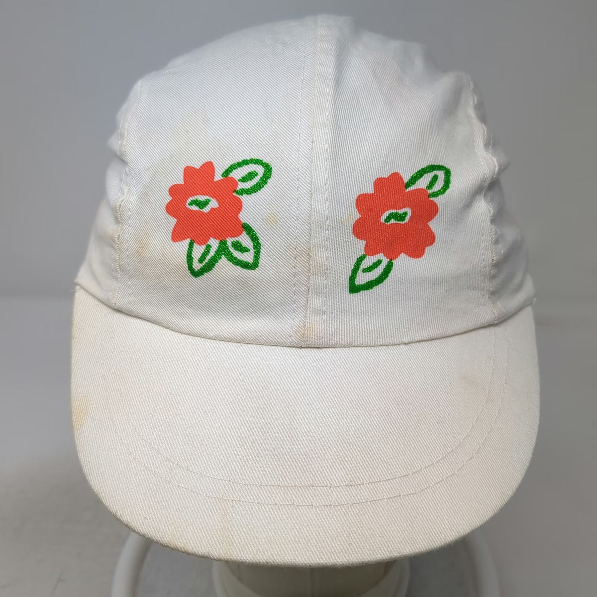 San Brushardi 5 Panel White One Size Flower Embroidery Elastic Back Hat