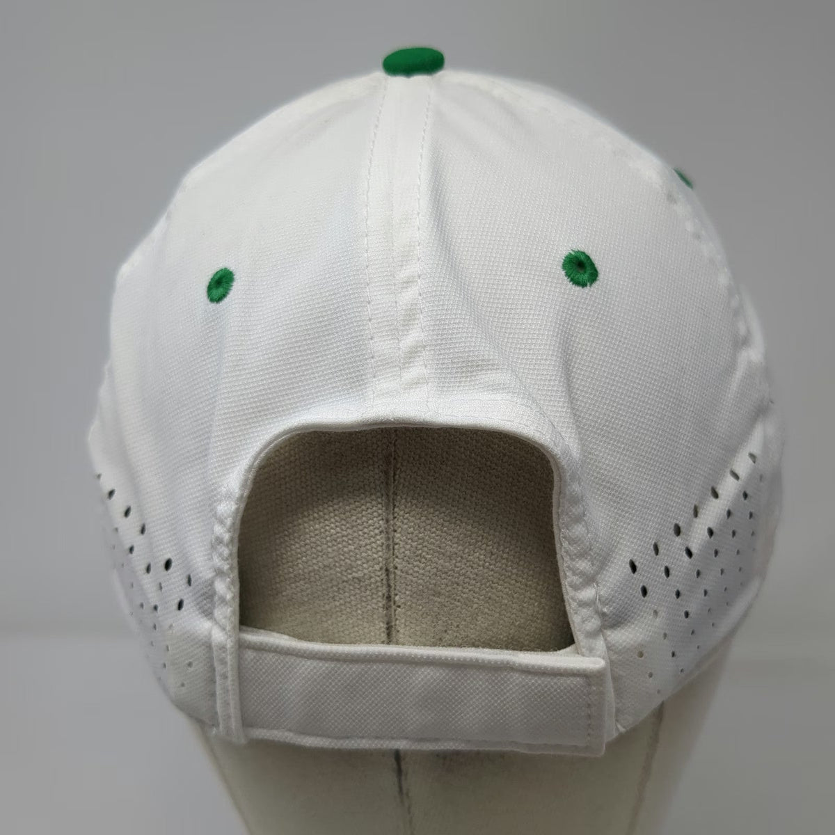 North Texas Mean Green NCAA Nike Cap White One Size Perforated Strapback Dri-Fit