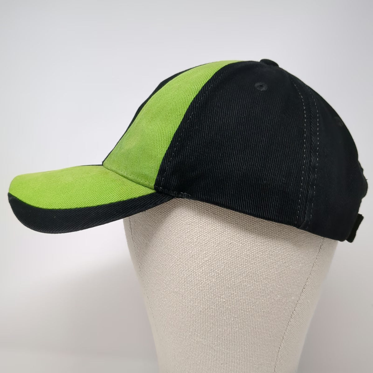 Desperados Baseball Cap Black One Size Gecko Logo Green Red Strapback Hat Lizard