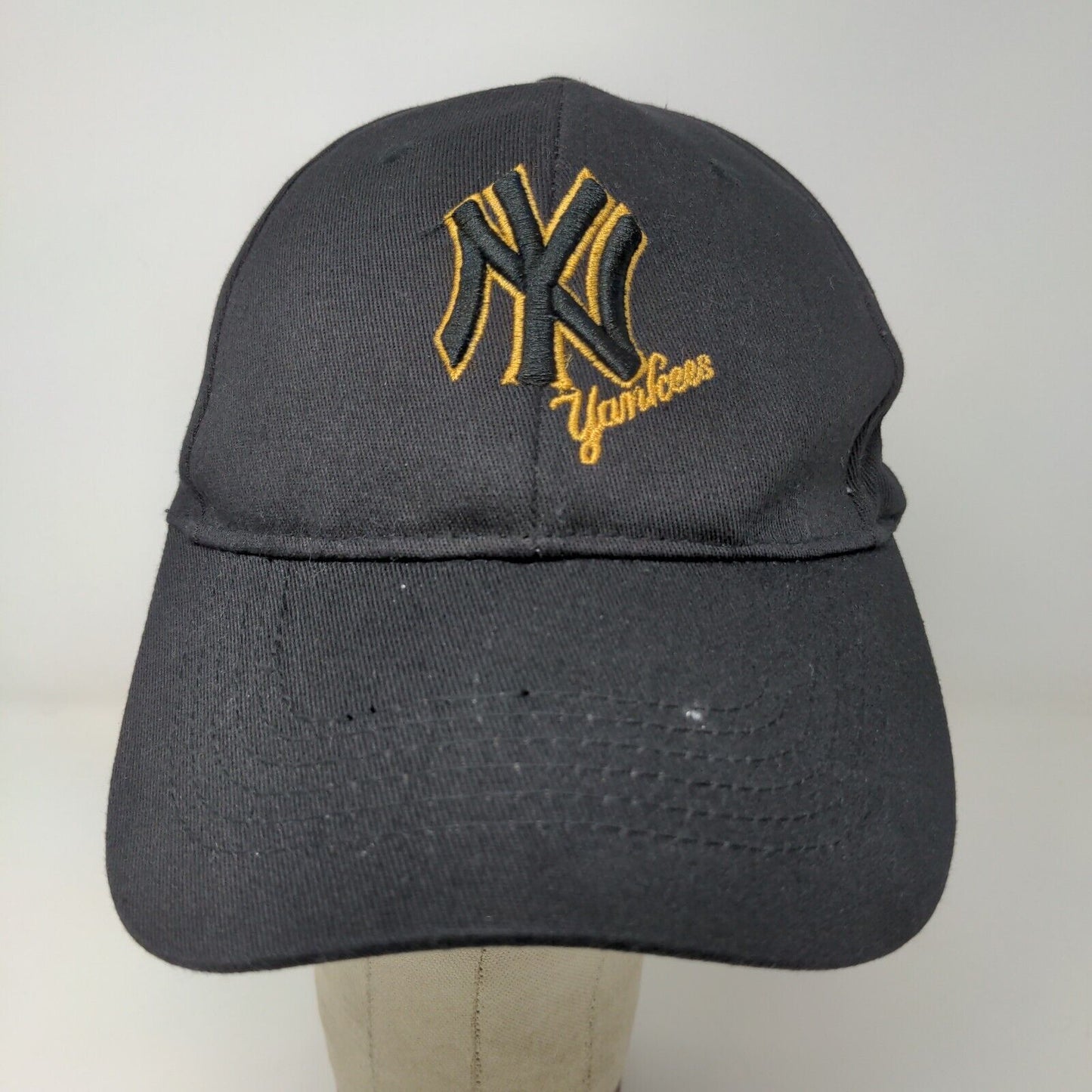 Unbranded Men's Slideback Hat Black Adjustable Embroidered New York Yankees Logo