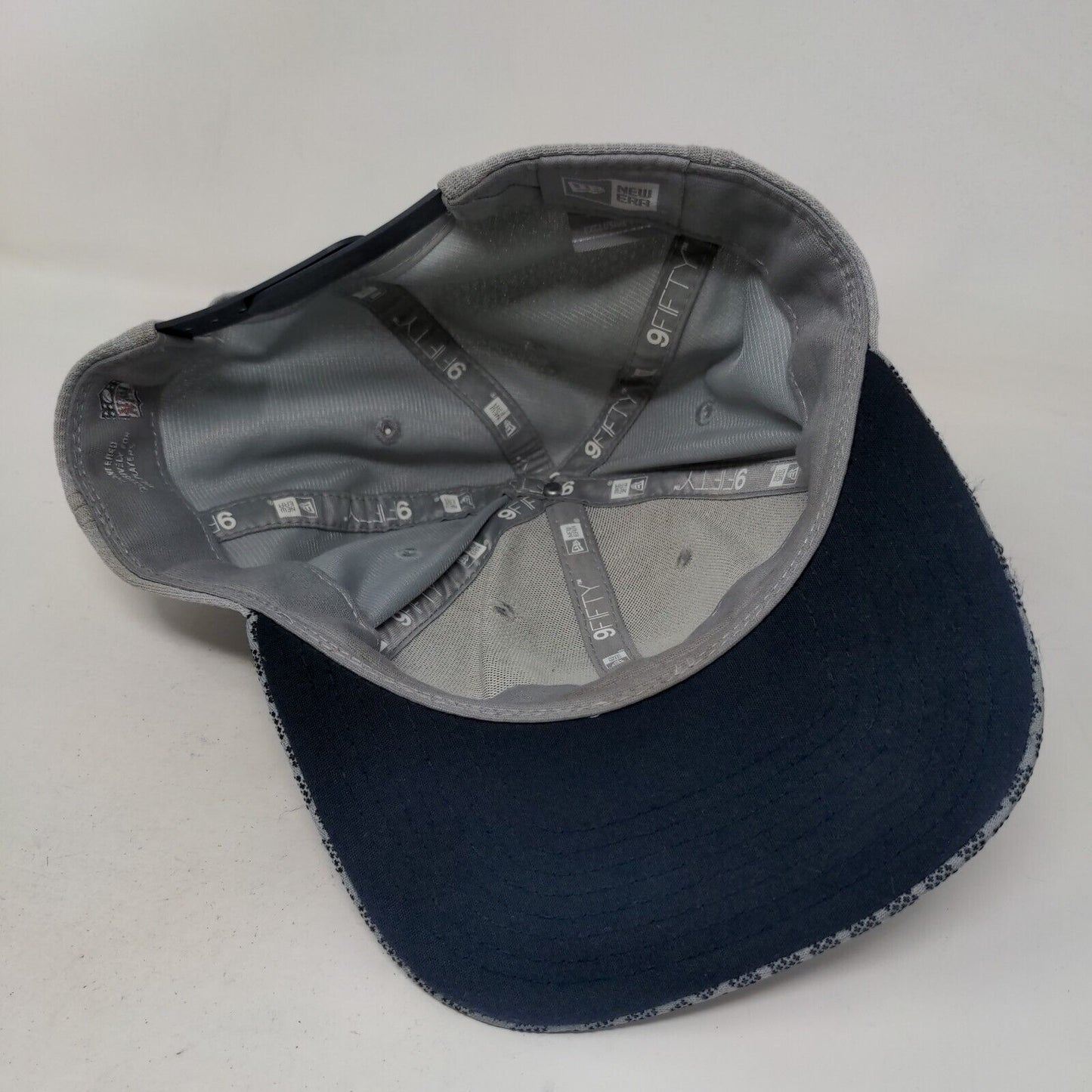 New Era 59Fifty Men's Snapback Hat Gray NFL Dallas Cowboys Embroidered Logo