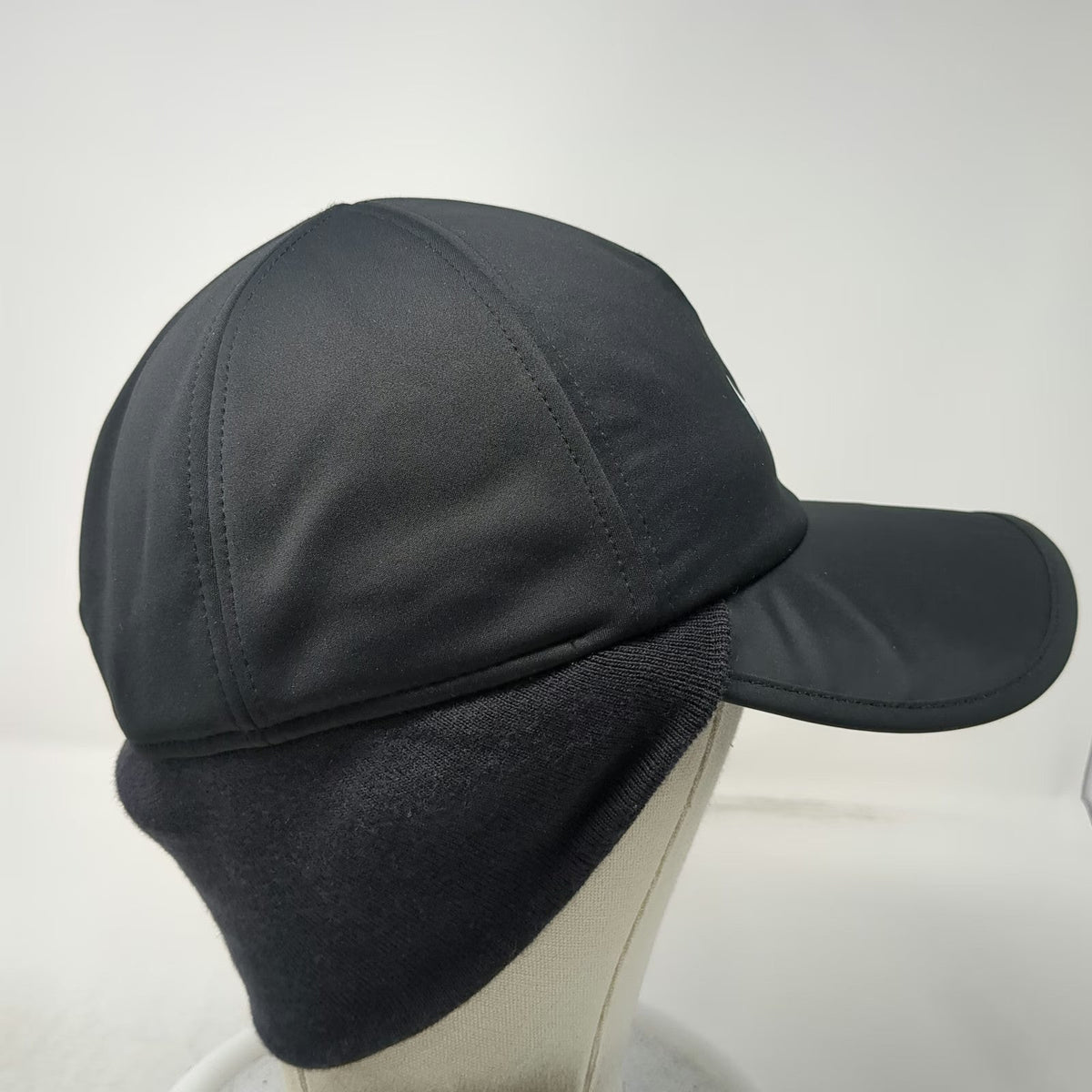 Nike 5 Panel Black One Size Ear Flap Thermal Winter Golf Fleece Swoosh Hat