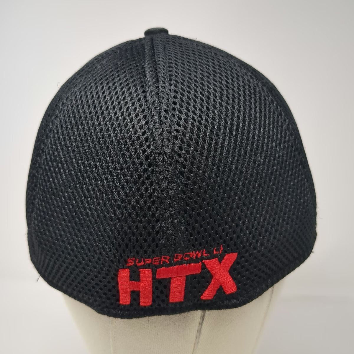 New Era New England Patriots NFL Black OSFM Cap Super Bowl LI Mesh 39THIRTY HTX