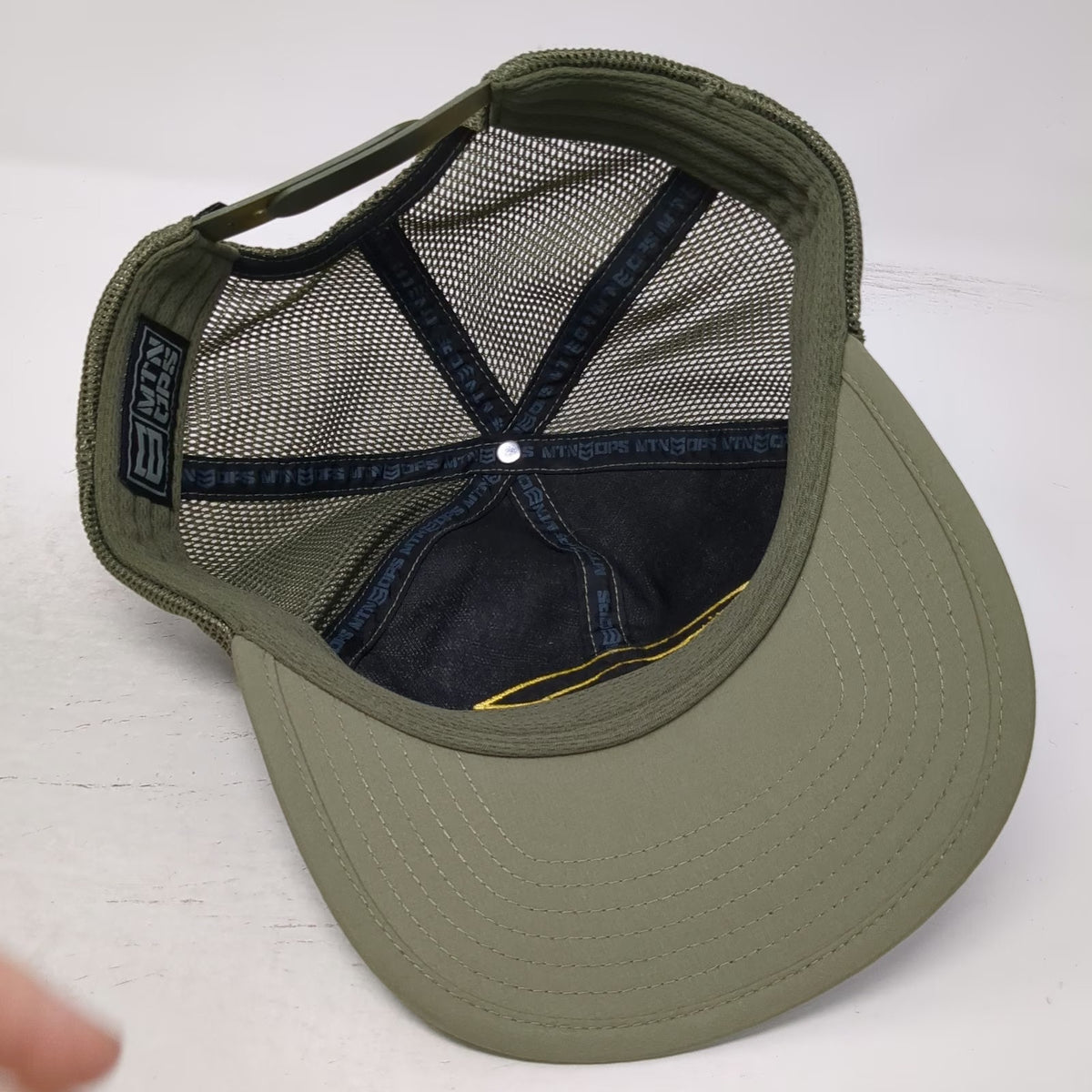 MTN OPS Baseball Cap Green One Size Snapback Mesh Back Hat Conquer More Est 2014