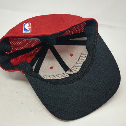 Reebok NBA Portland Trail Blazers Cap Red One Size Mesh Stripes Stretch Fit Hat