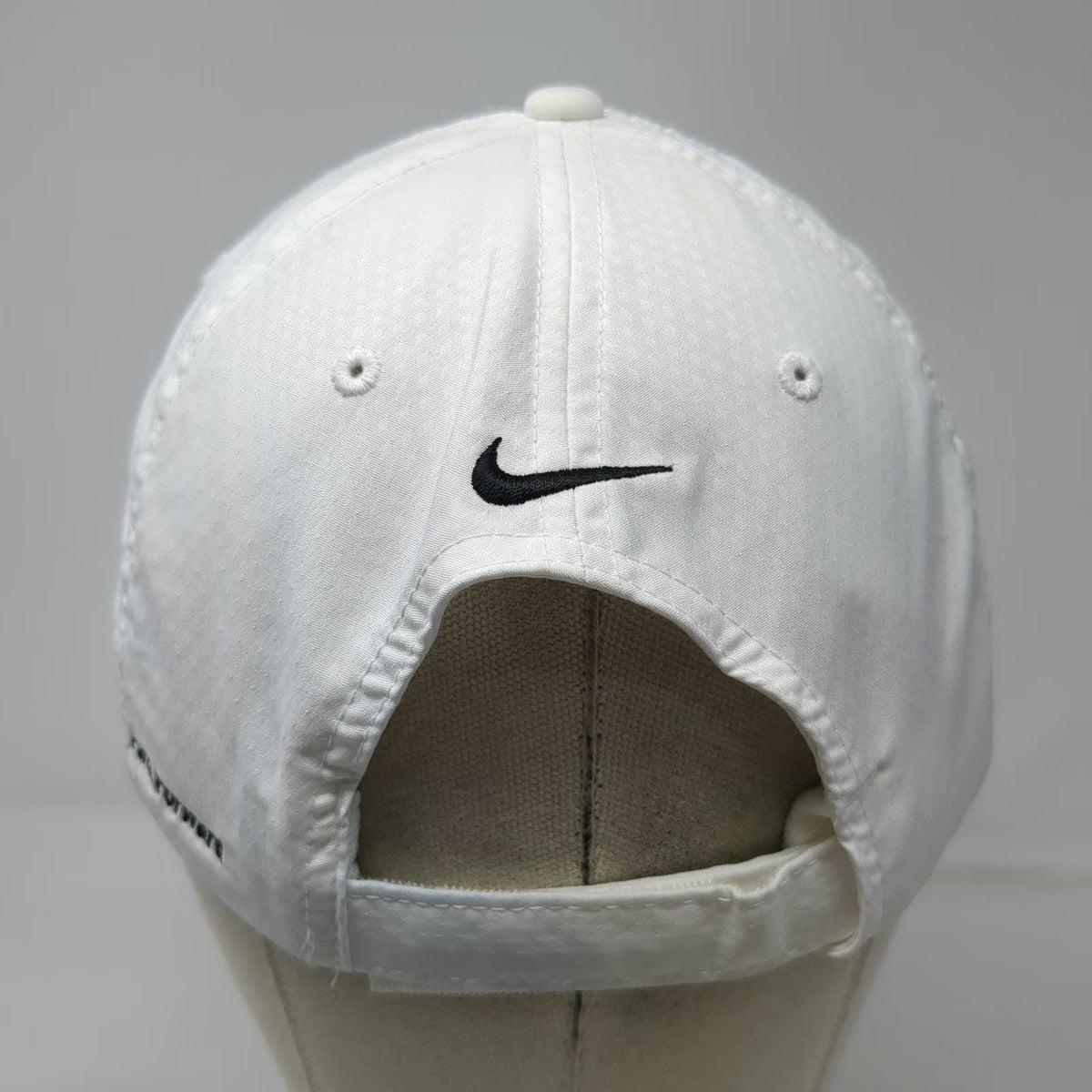 Nike Baseball Cap White OSFM Golf Dri-Fit Secuvant Cyber Security Hat Strapback
