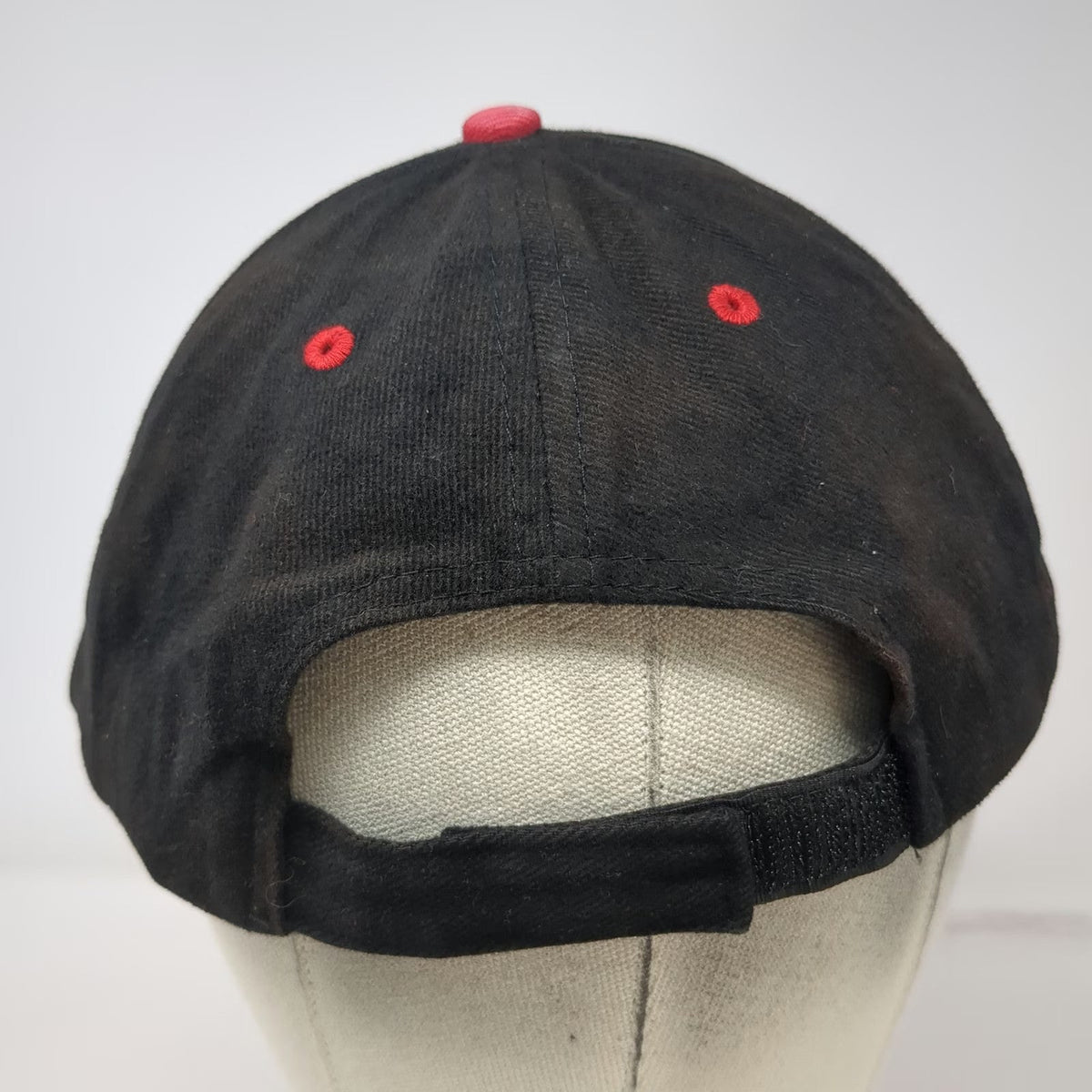 Otto Baseball Cap Black Red One Size Wall Excavation Mackay Excavator Hat