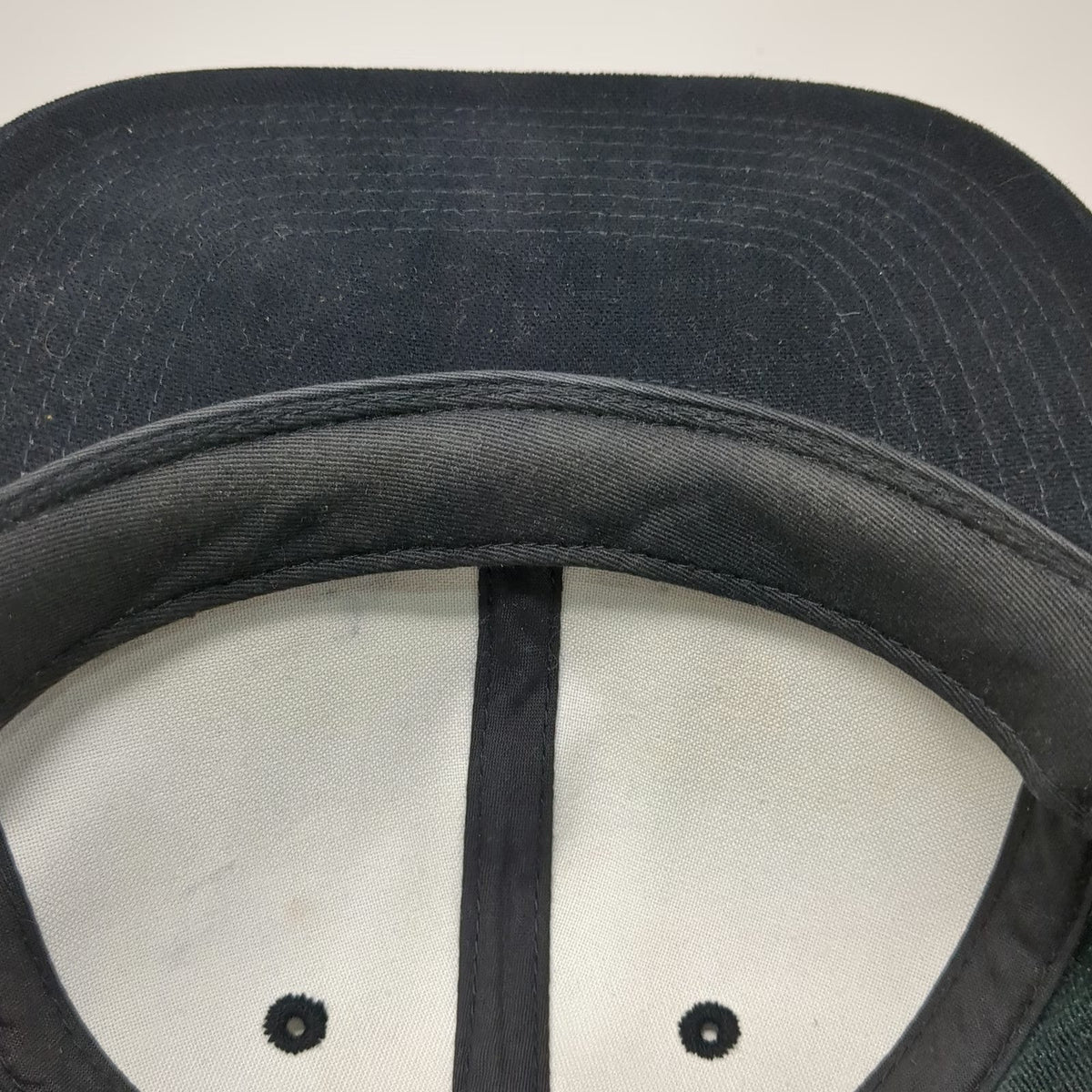 Luna Pier Baseball Cap Green Black One Size Two Tone Textured Hat Slideback