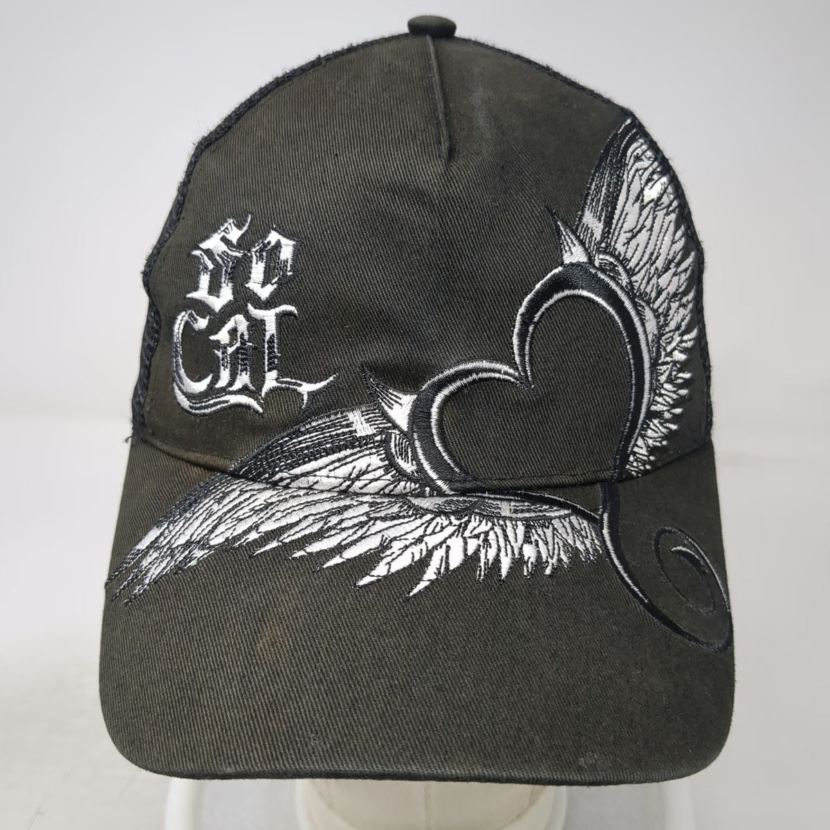 So Cal No Fear Trucker Hat Black Winged Heart Embroidered Gothic Vintage