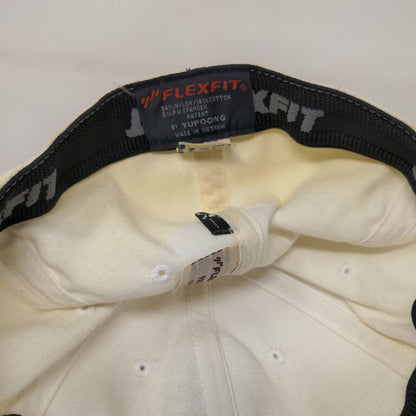 Oakley Fitted Hat Cream S/M Flexfit Embroidered Vented Holes 6 Panel Yupoong