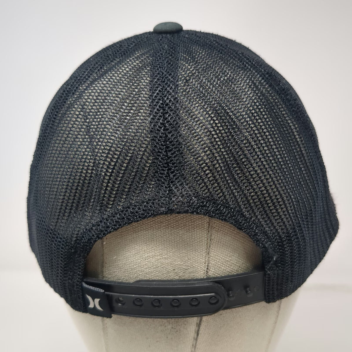 Hurley Trucker Hat Gray One Size Mesh Back Snapback Embroidered Circle Logo