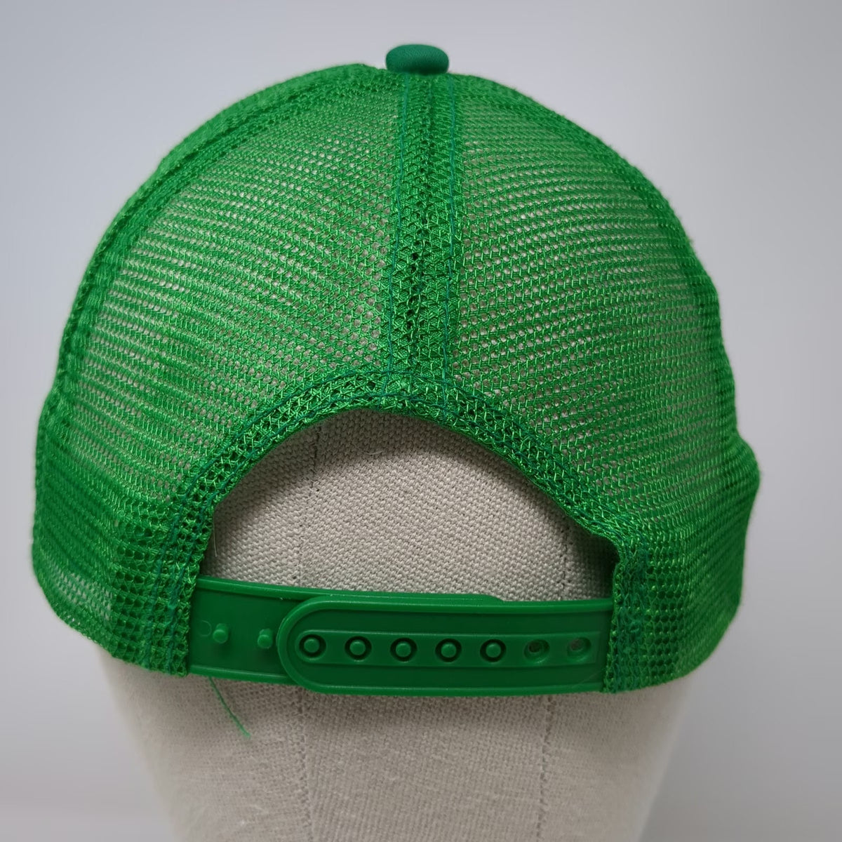 Green Trucker Hat One Size Salt Spray Surf School Ohope Beach NZ Mesh Snapback