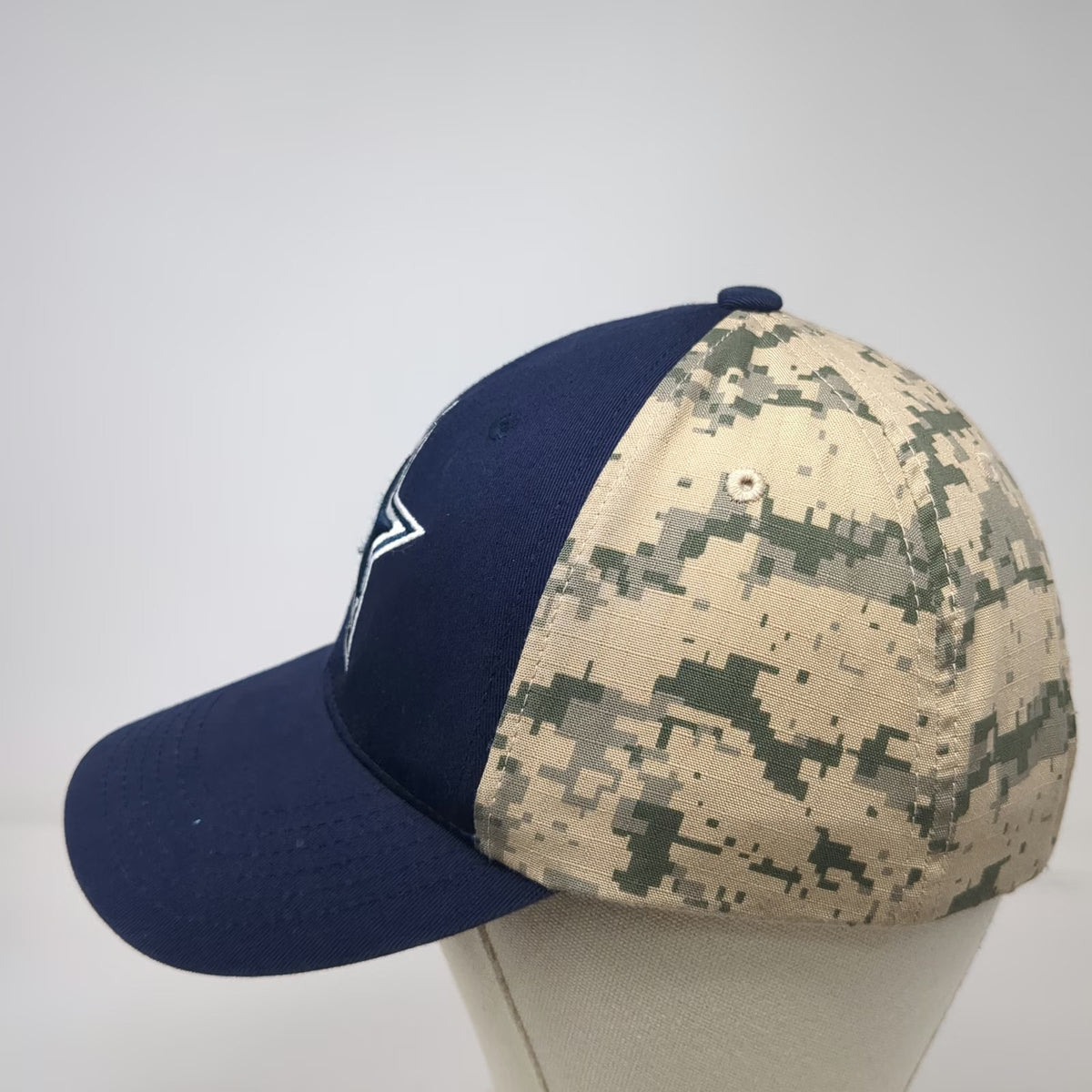 Dallas Cowboys NFL Authentic One Size Blue Digital Camo Strapback Hat Star Logo