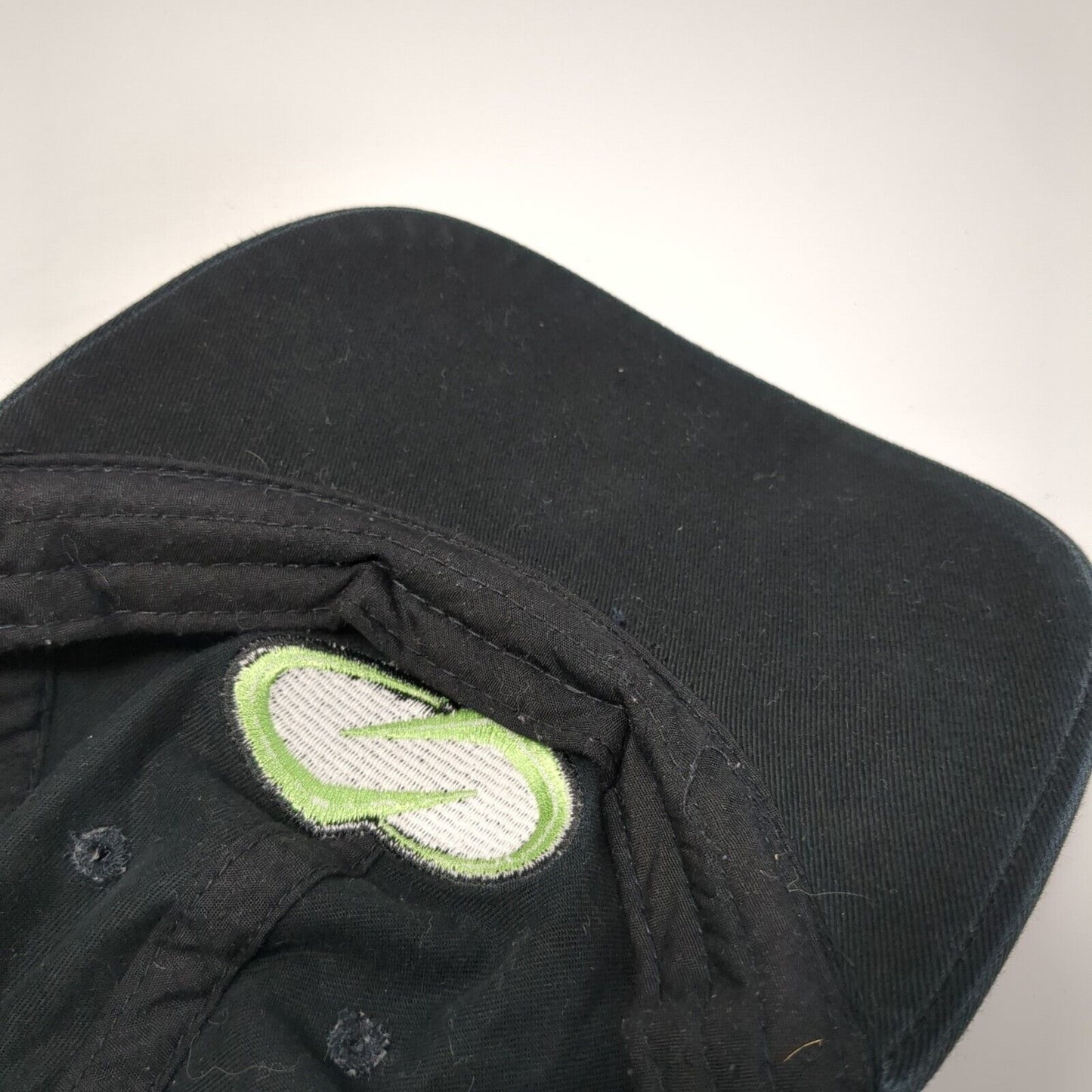 Native Snapback Hat Black One Size Adjustable Embroidered Logo 6 Panel