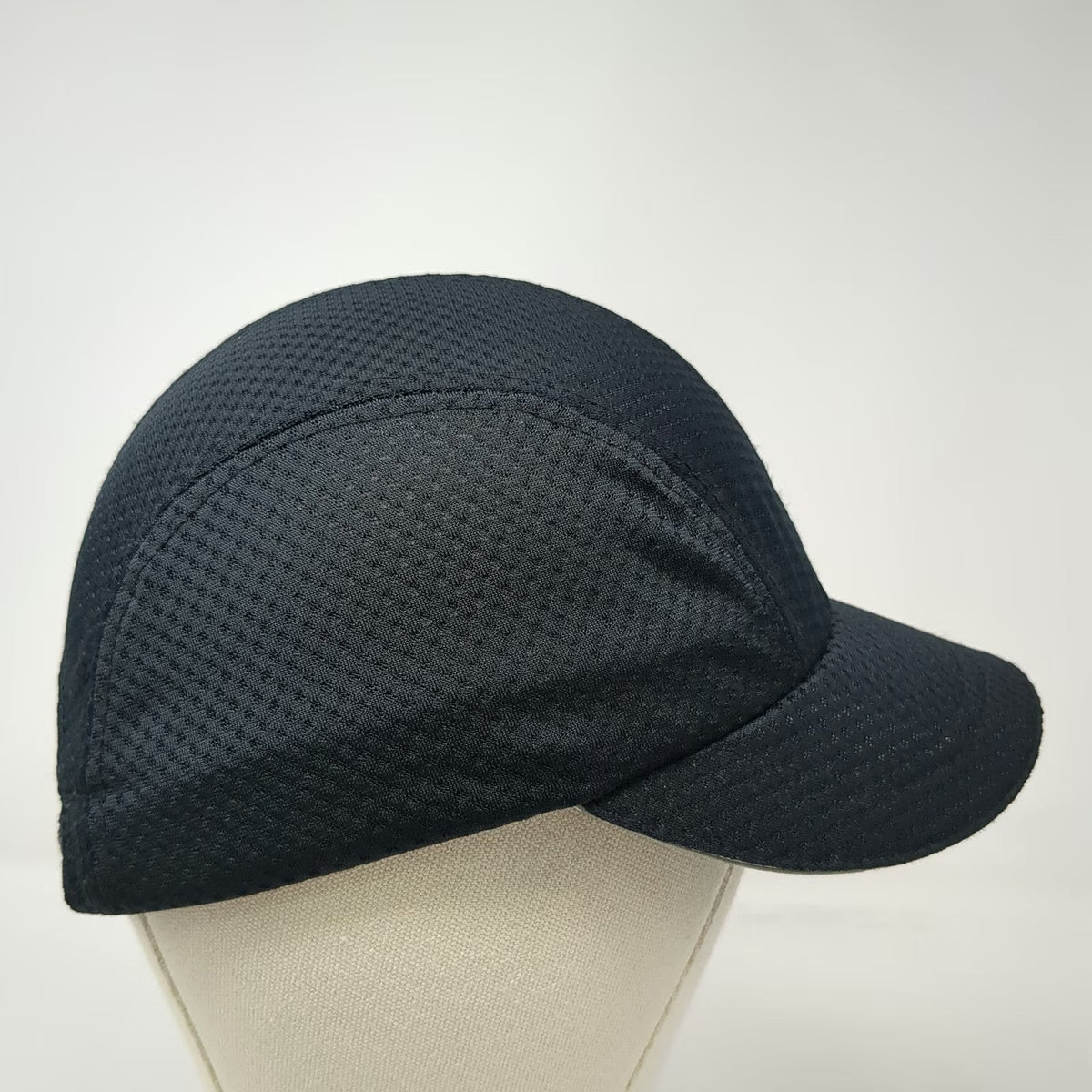 Under Armour Army Cap Black One Size Mesh Performance Sport Logo Adjustable Hat