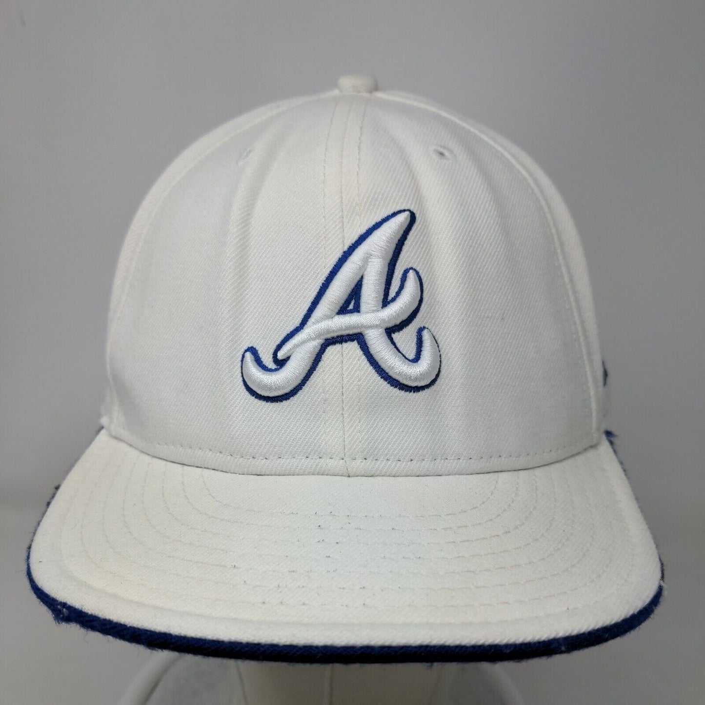 New Era 59Fifty Men's Fitted Hat White 7/34 Embroidered Atlanta Braves Logo