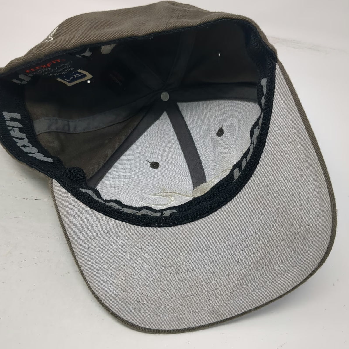 Flexfit Baseball Cap Brown XL Wave Logo Cabo Commanders Curved Brim Elastic Hat