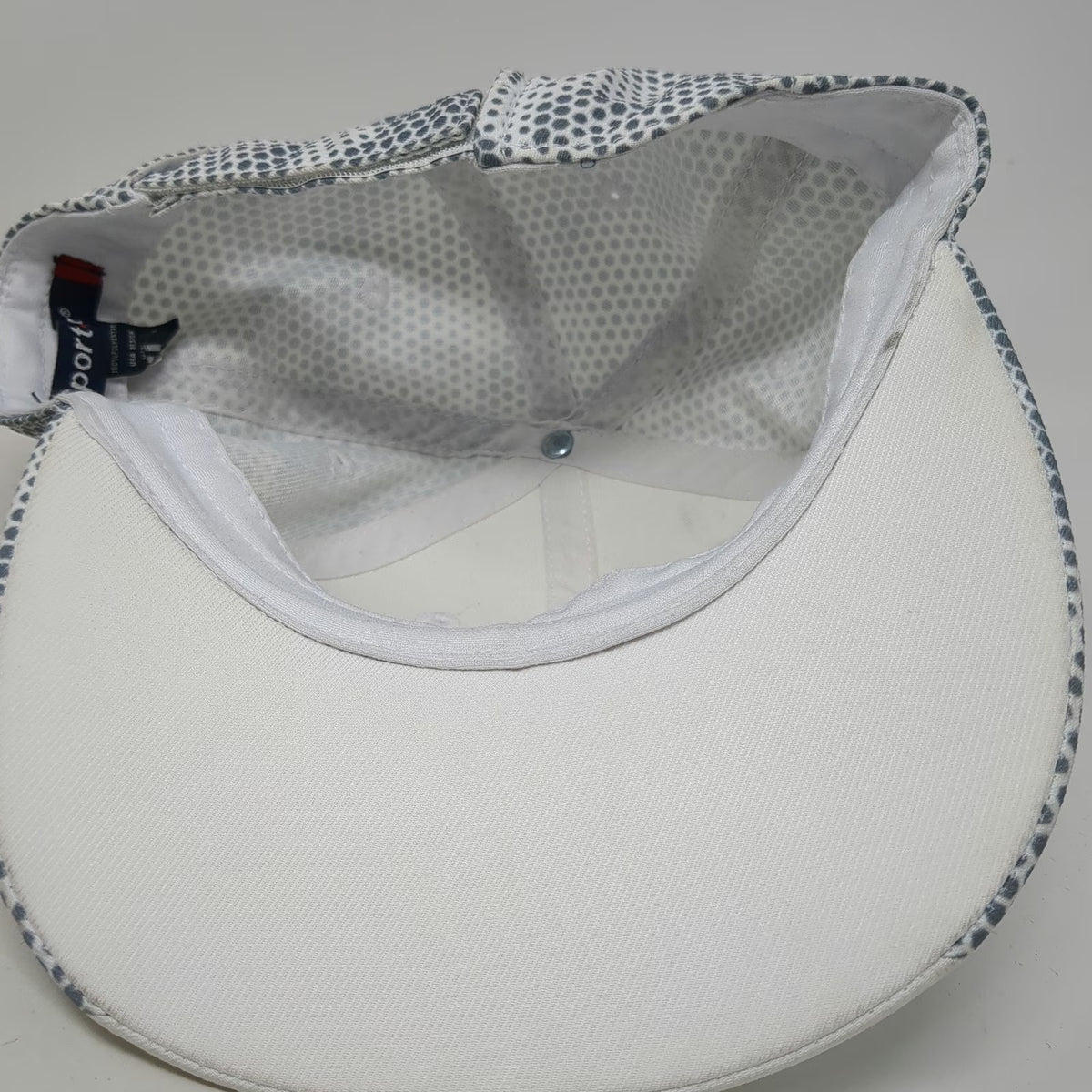 Sport-Tek Baseball Cap White Gray One Size Adam Roe Painting Hat Honeycomb