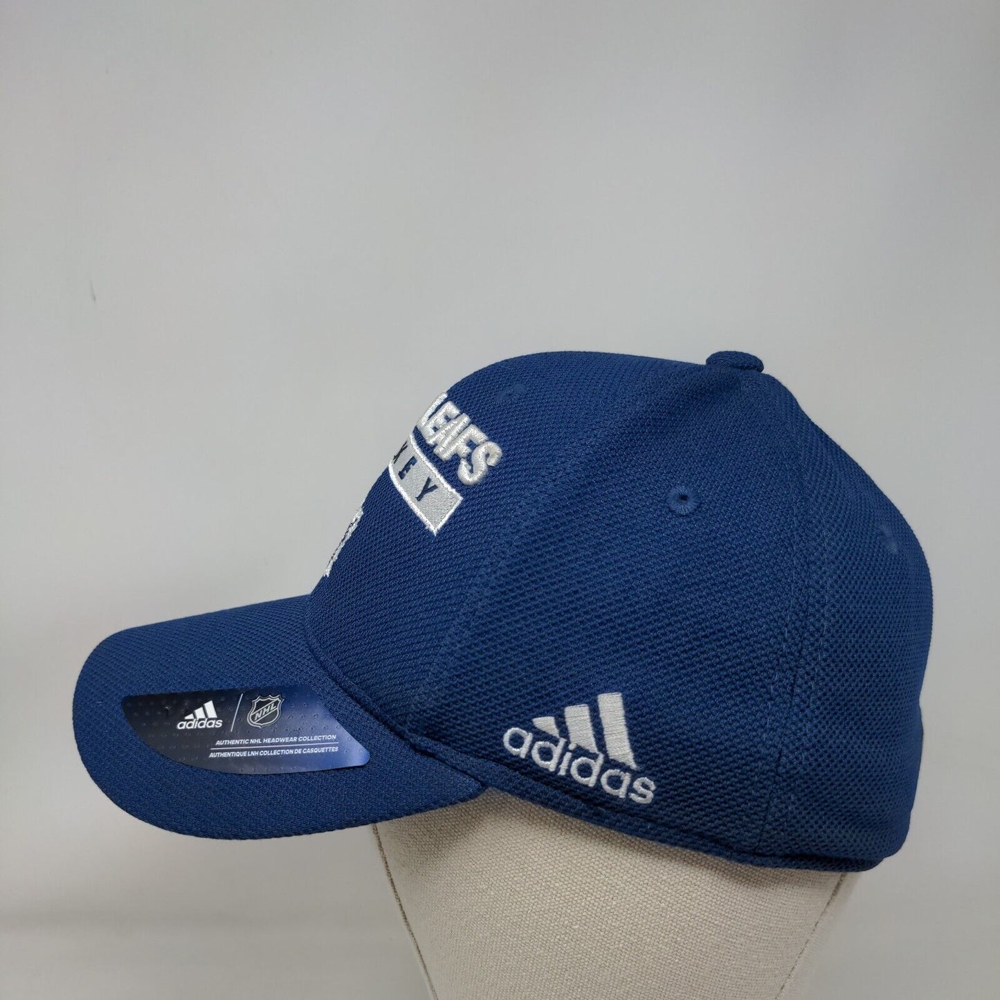 Adidas Toronto Maple Leafs NHL Hockey Fitted Hat Blue Size S-M Embroidered Logo