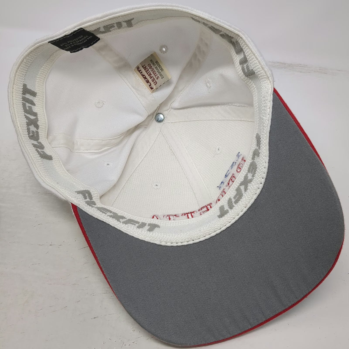 Beretta Baseball Cap White One Size Flexfit Embroidered Logo Curved Brim Hat