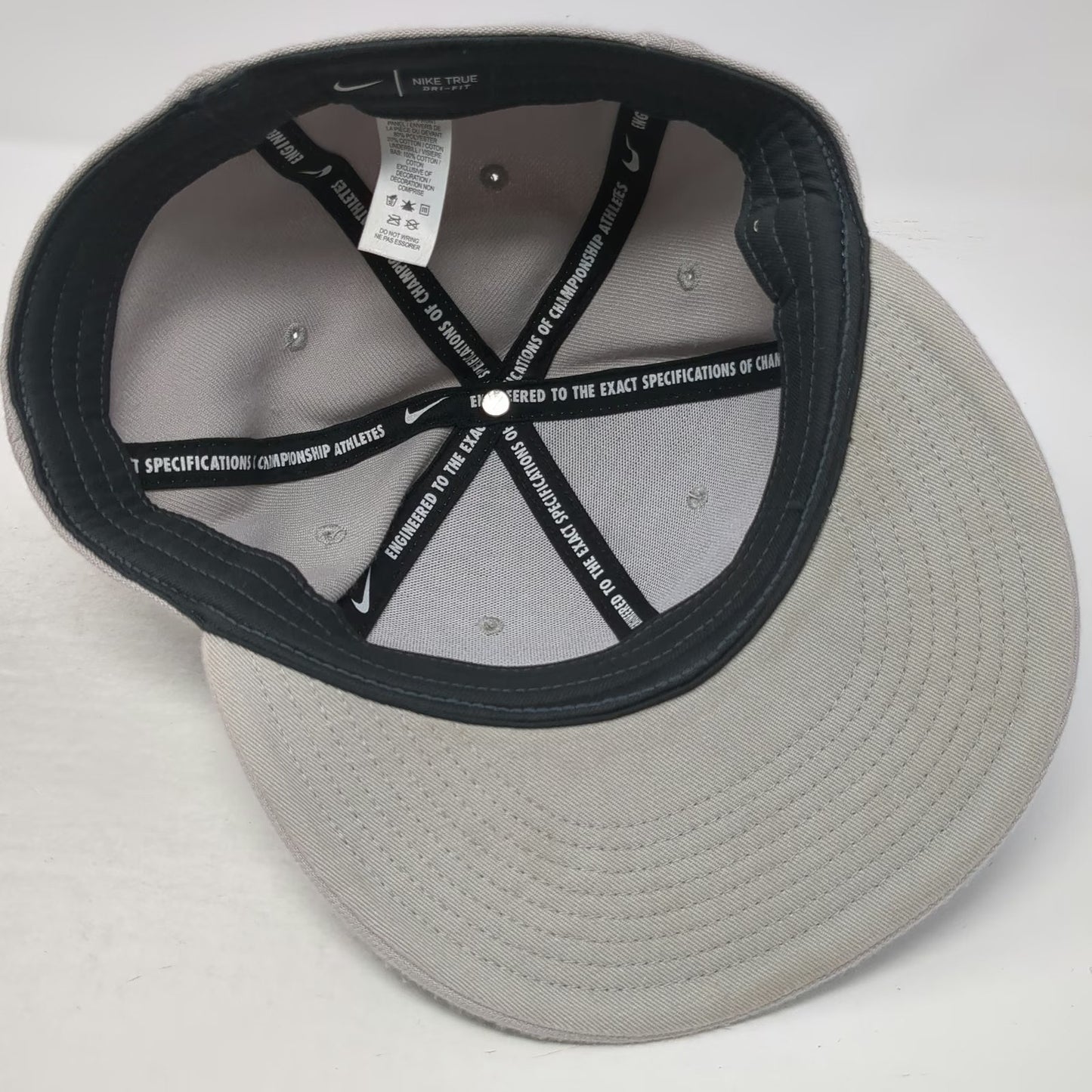 Wolf Head Nike Cap Gray L Blue Swoosh Dri-Fit Wolf Head Hat Embroidered Logo