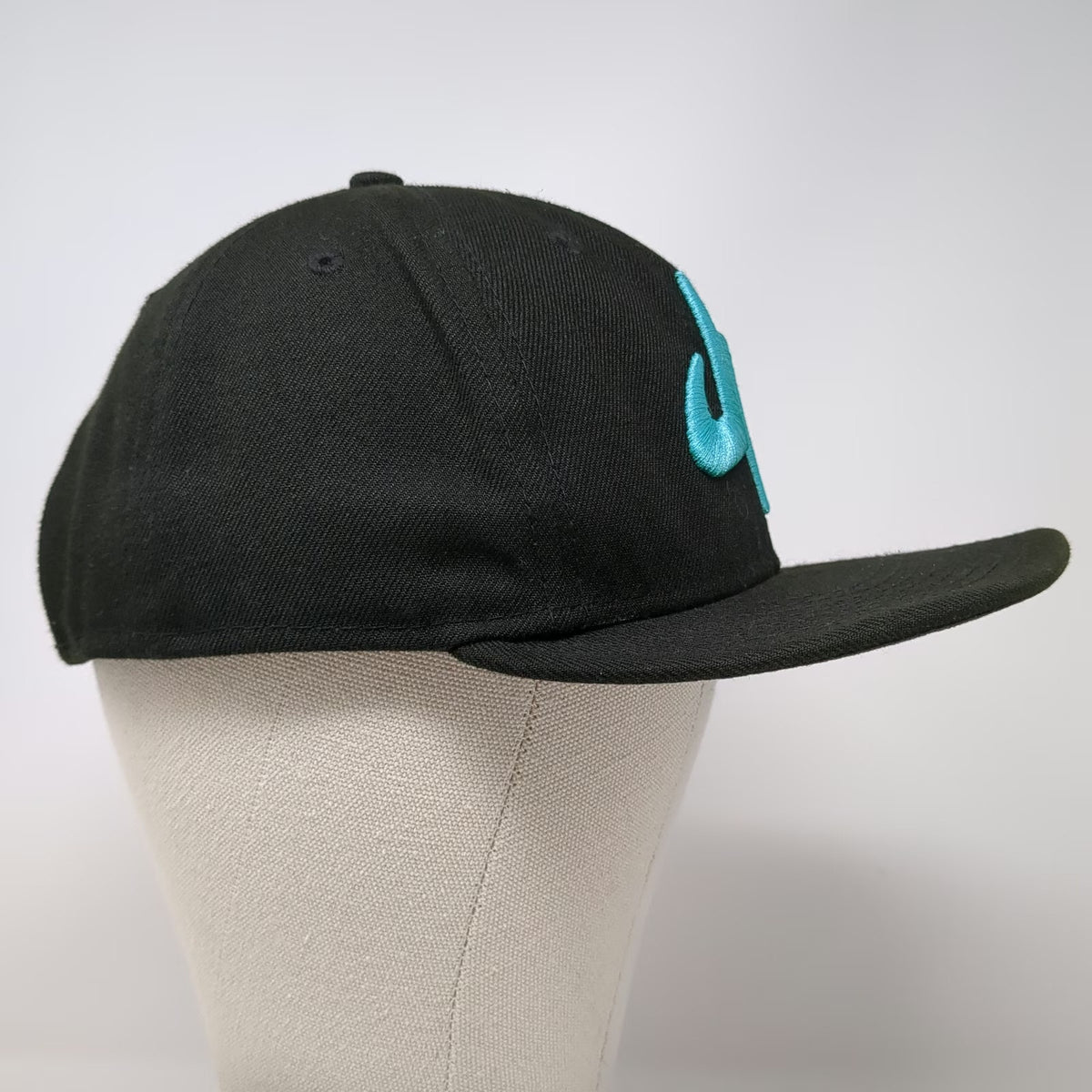 New Era Snapback Hat Black Blue One Size Dude Perfect 9FIFTY Embroidered Logo