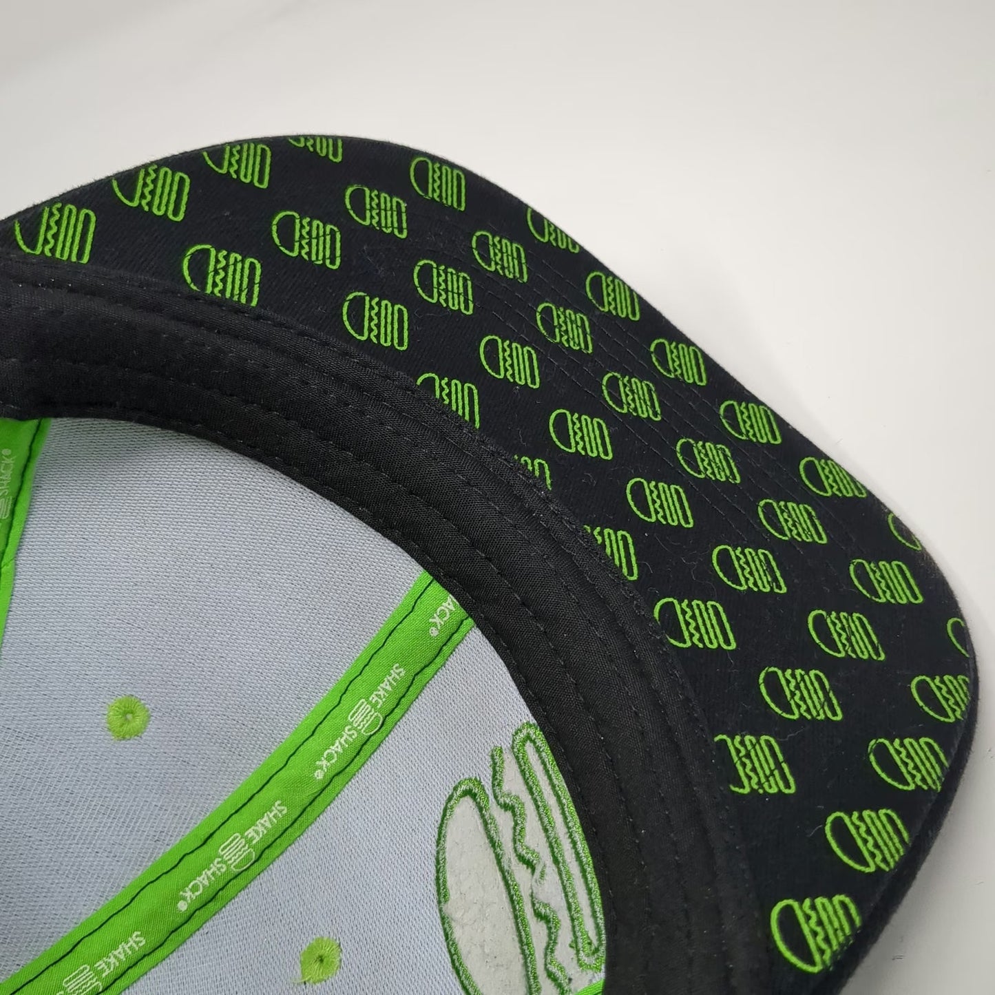 Shake Shack Snapback Black One Size Green Burger Logo Under Brim Patterned Hat
