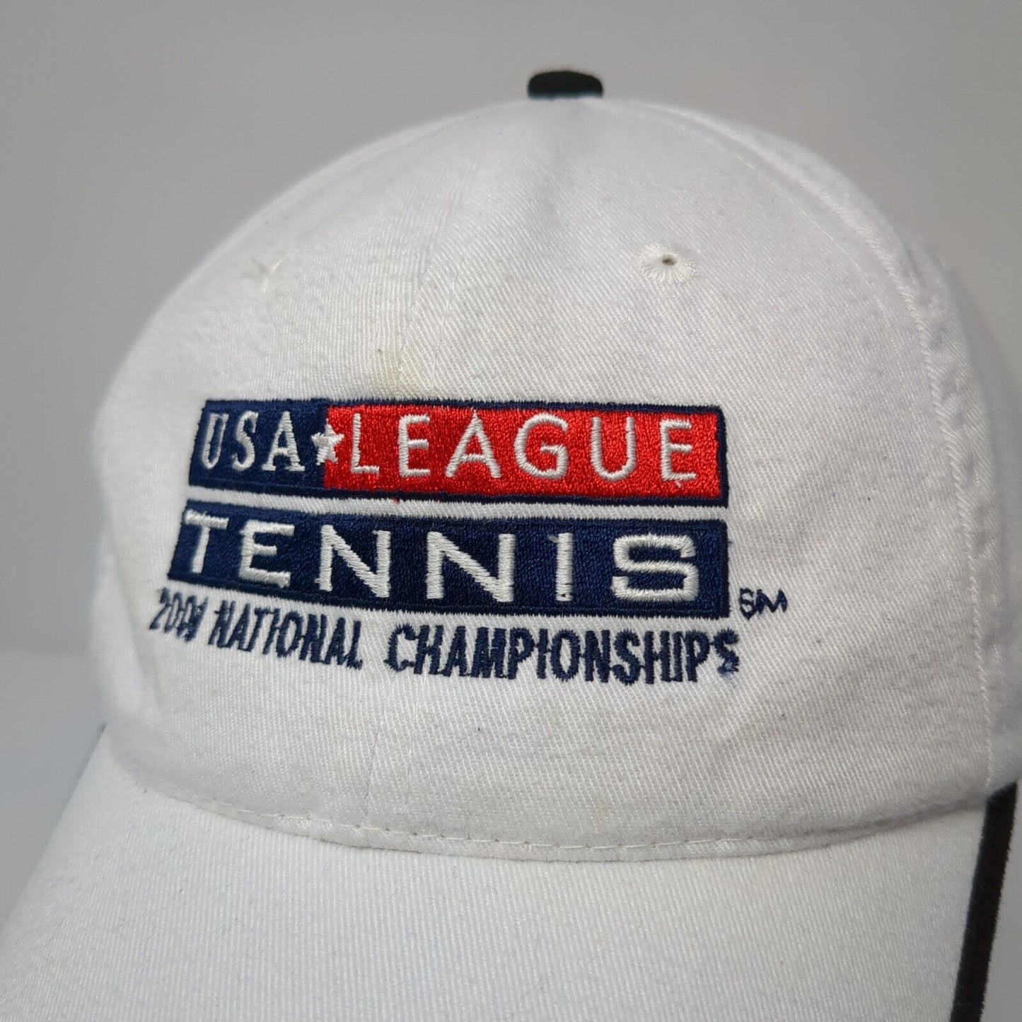 USA League Tennis 2001 National Champions Lincoln Slideback Hat White OS zkapz