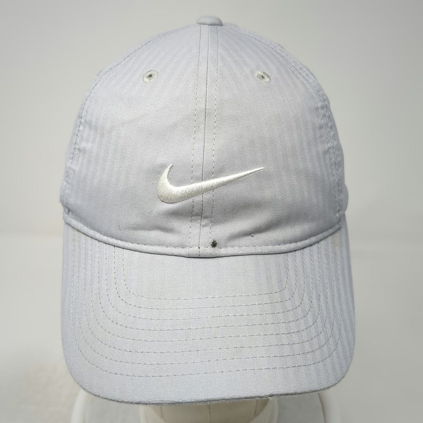 Nike Baseball Cap Gray One Size Dri-FIT Legacy 91 Embroidered Swoosh Hat