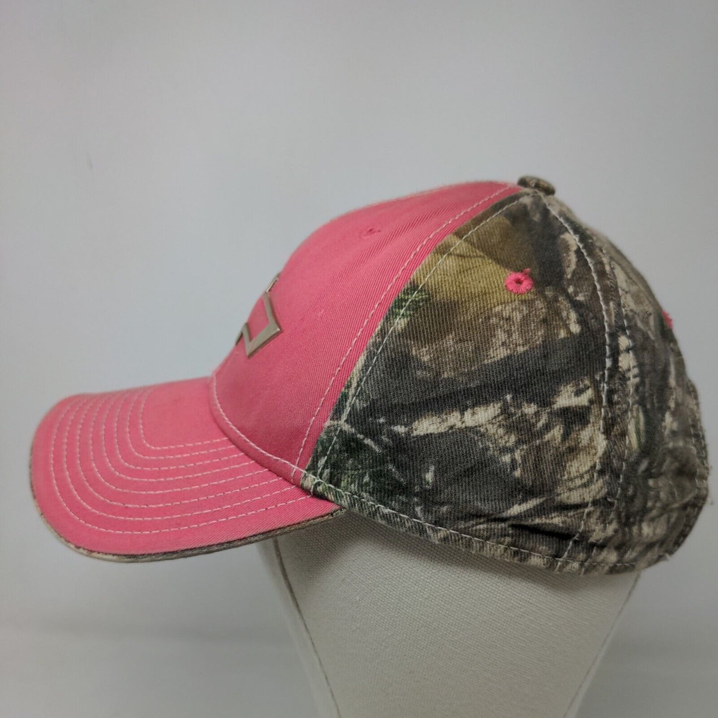 GM Official Women's Strapback Pink Camo Hat Chevrolet Metal 3D Logo Cars