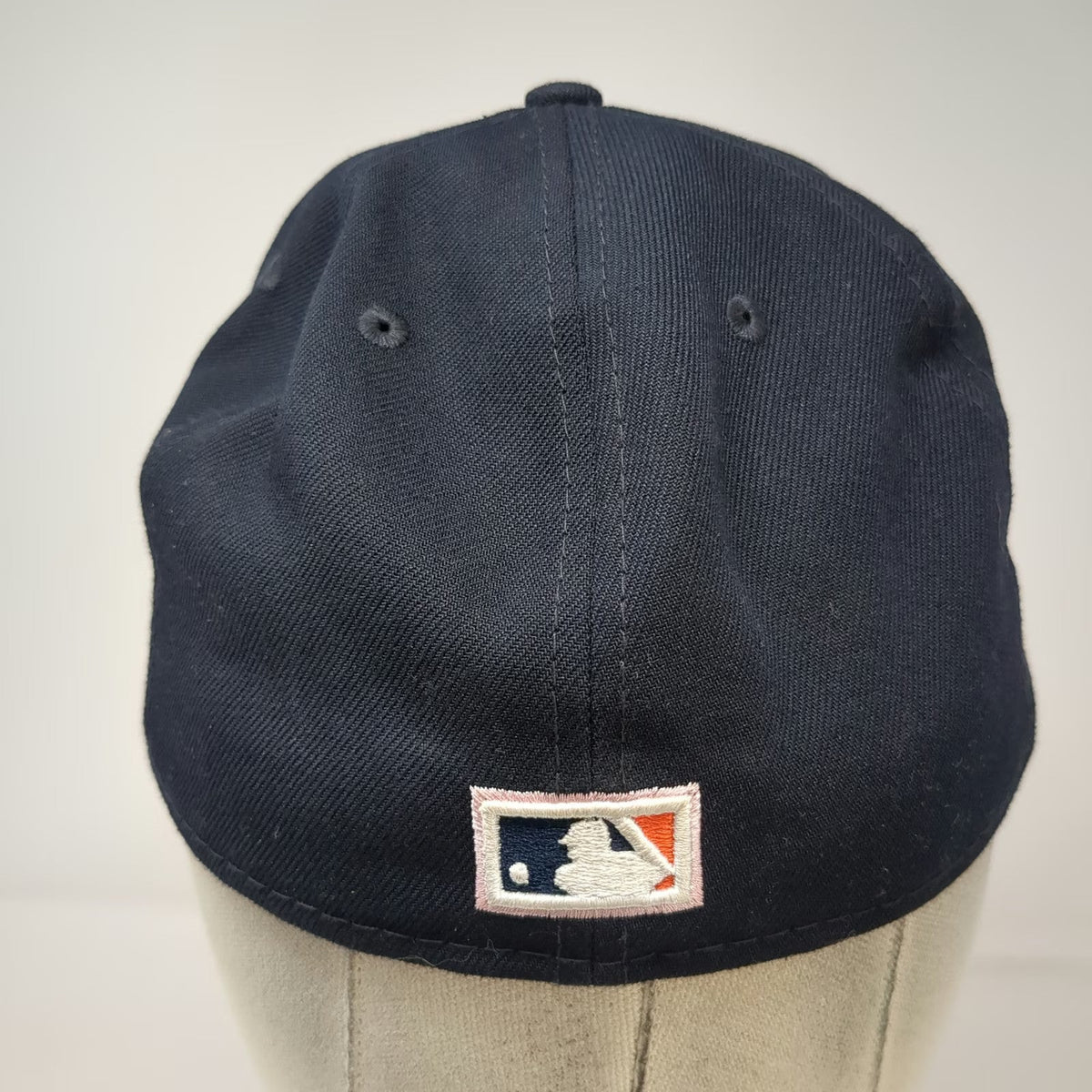Detroit Tigers MLB New Era Baseball Cap Blue 7 Anniversary Side Patch Pink Brim