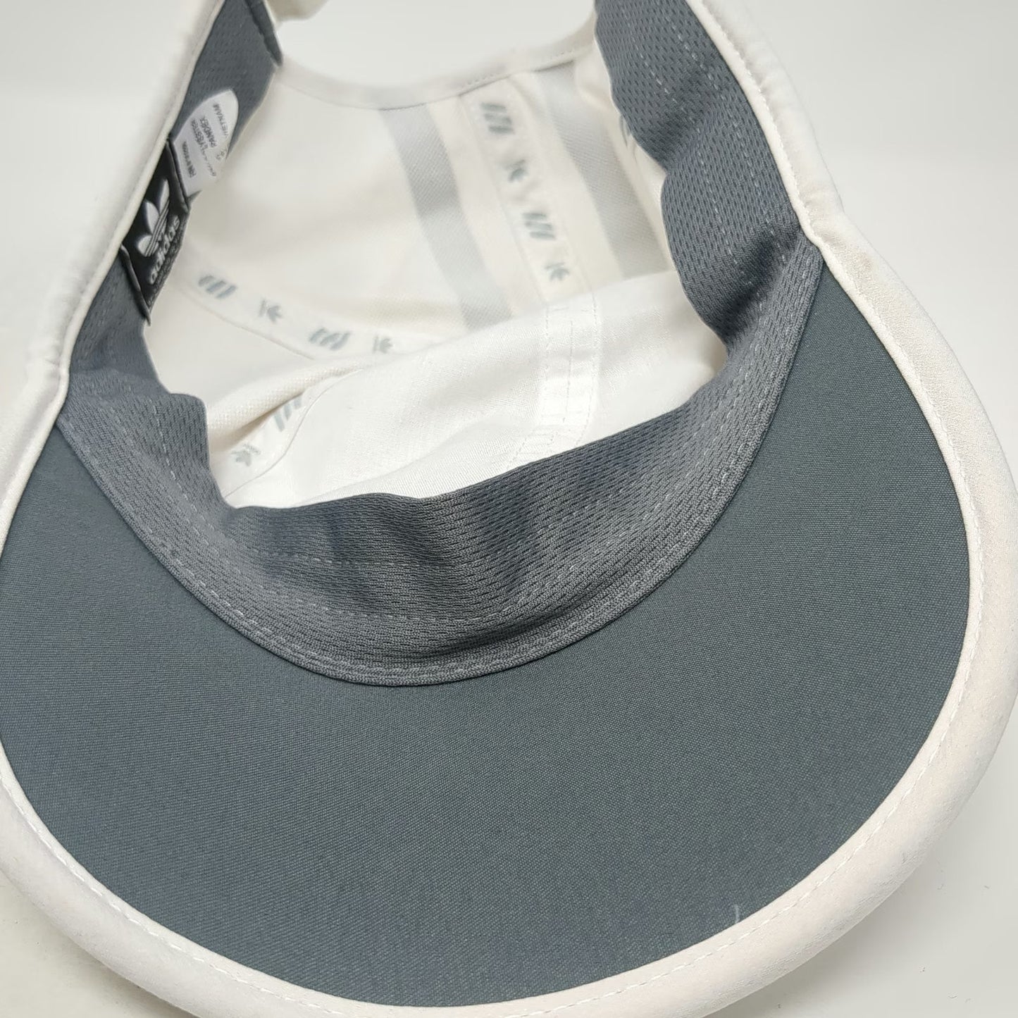 Adidas Baseball Cap White One Size Three Stripes Trefoil Logo Performance Hat