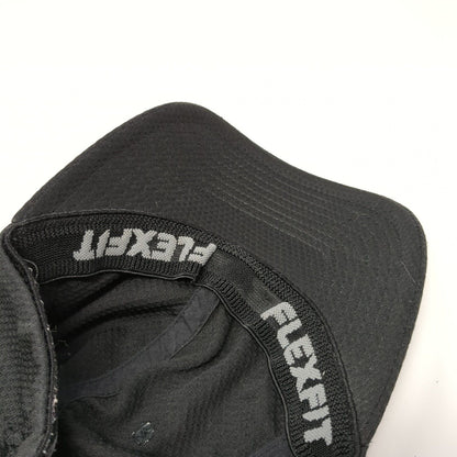 Reebok Fitted Hat Black L/XL Embroidered Flexfit Breathable 6 Panel Polyester