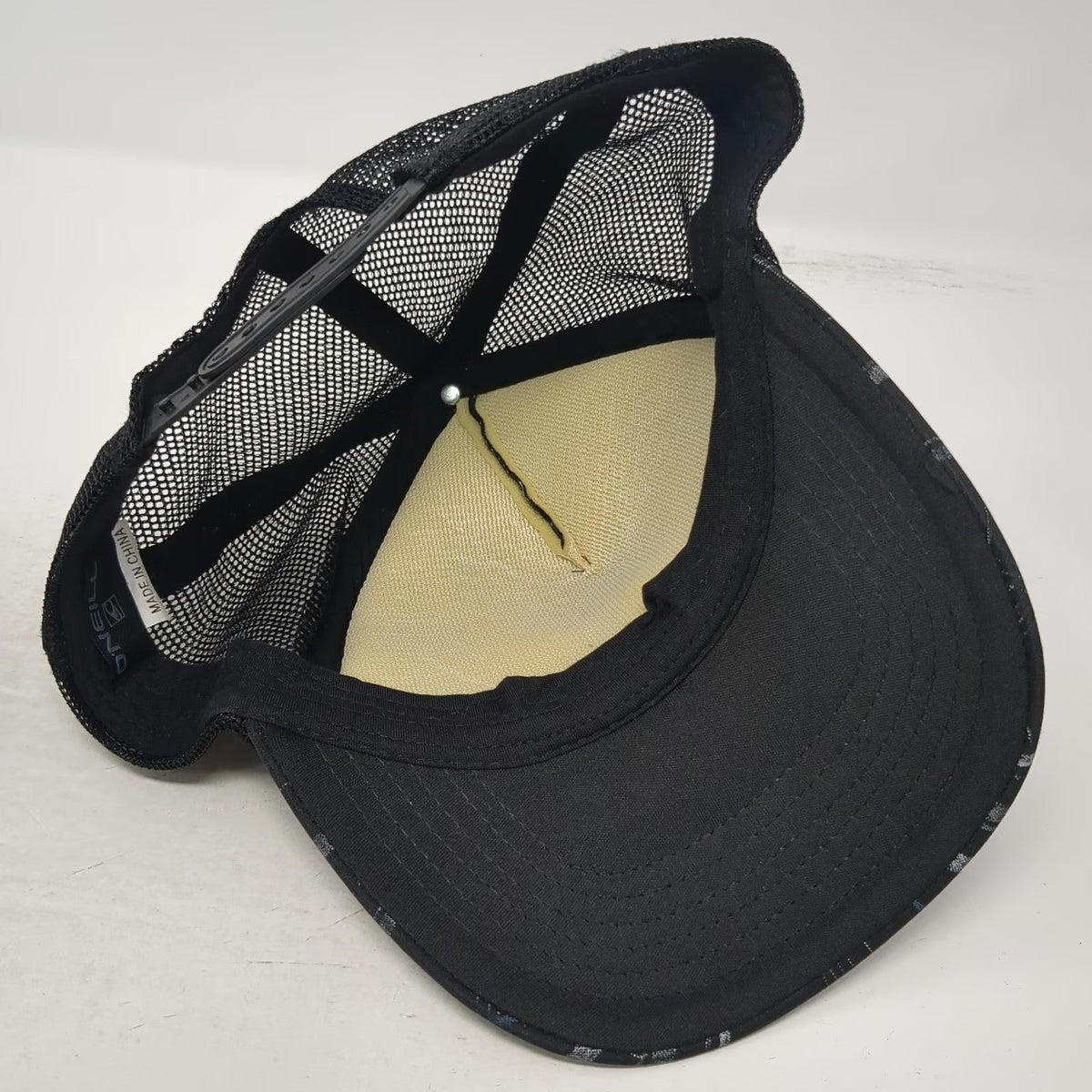 O'Neill Trucker Hat Black One Size Plaid Mesh Snapback Foam Front Logo Surf