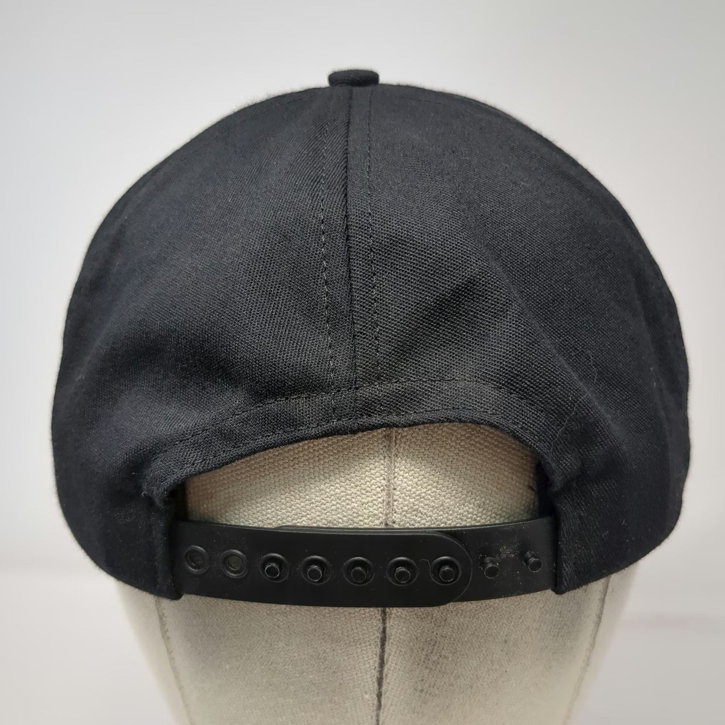 Unionwear Snapback Hat Black One Size Marines USMC Logo Contrast Stitching USA