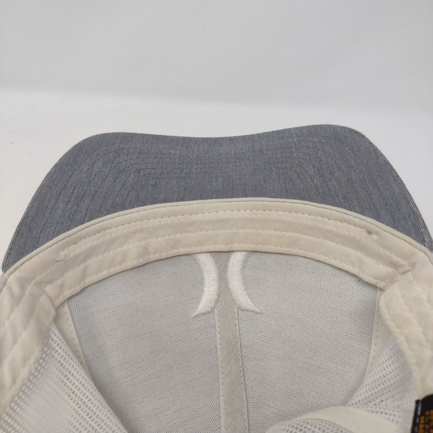 Hurley Snapback Trucker Hat Gray OSFA Adjustable Mesh Back The Classics Yupoong