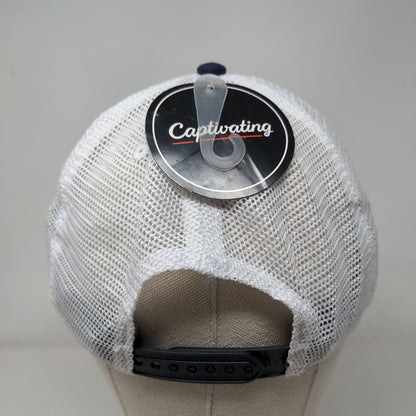 South Carolina Snapback Mesh Back Trucker Hat Gray OSFA Captivating W/Tags