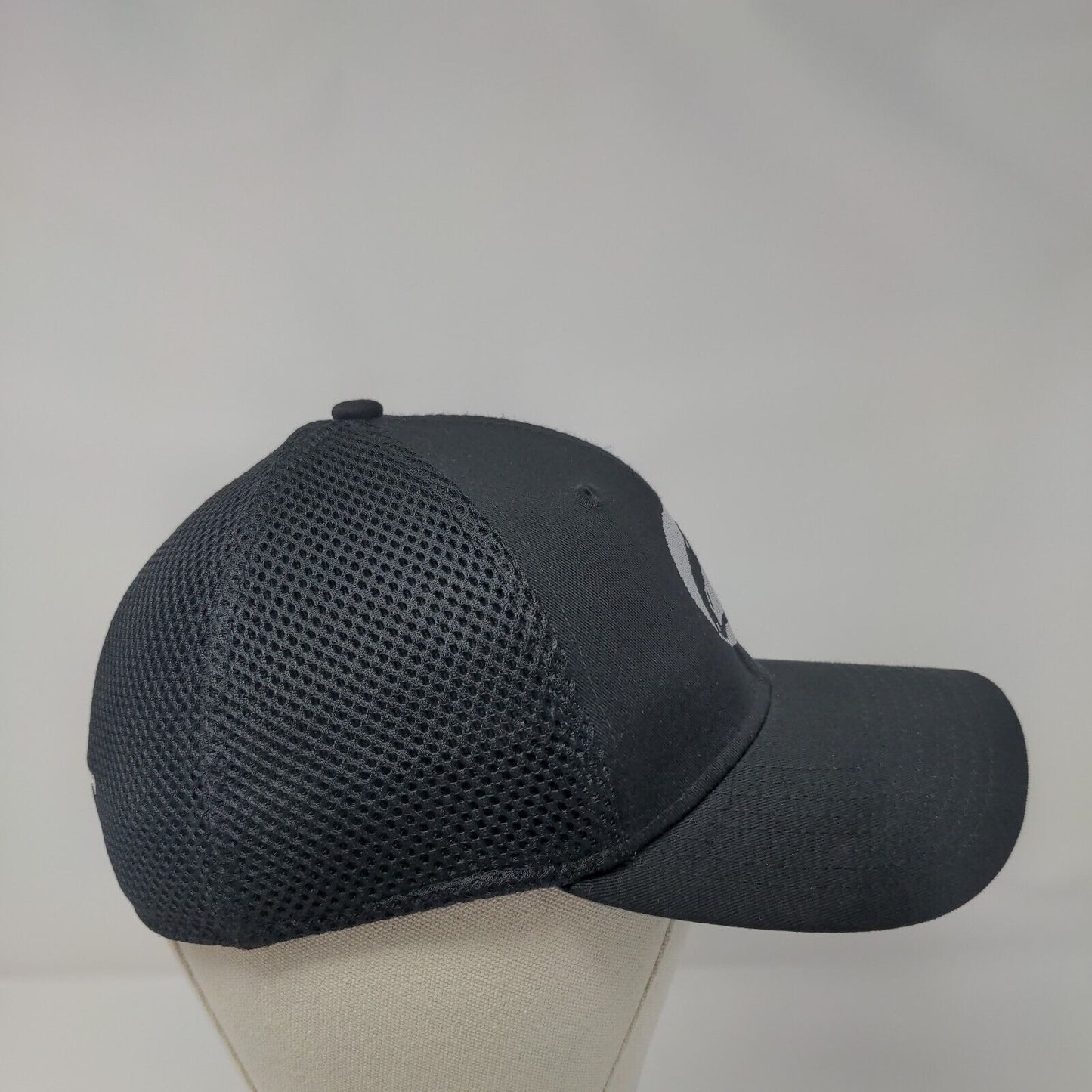 Hewlett Packard Enterprise Fitted Hat Black S/M Embroidered New Era