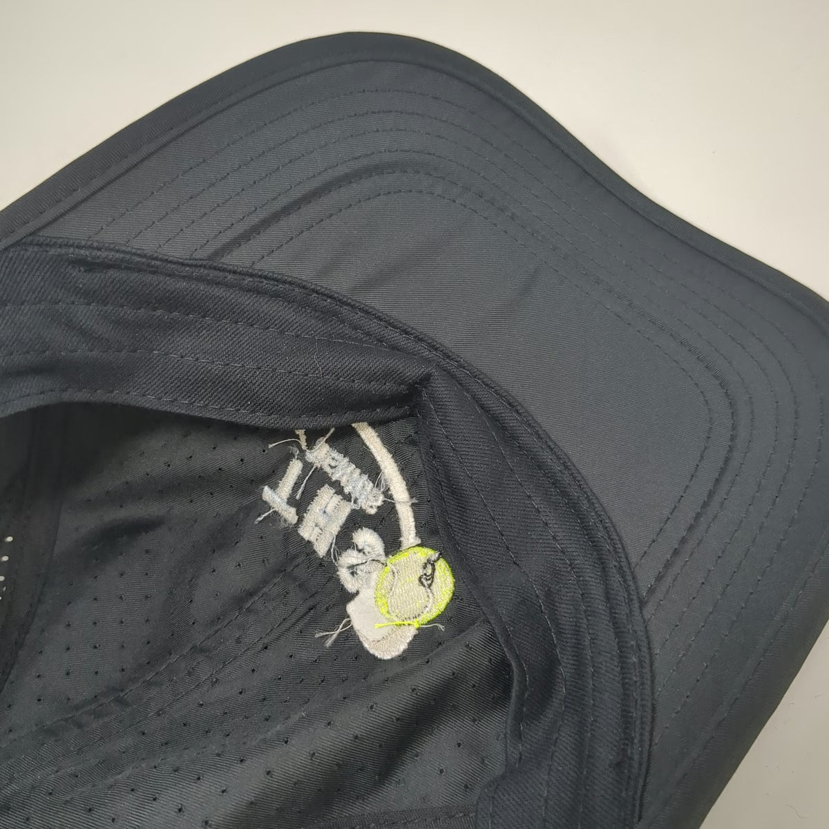 Nike Baseball Cap Black One Size Featherlight Dri-Fit THS Tennis Hat Adjustable