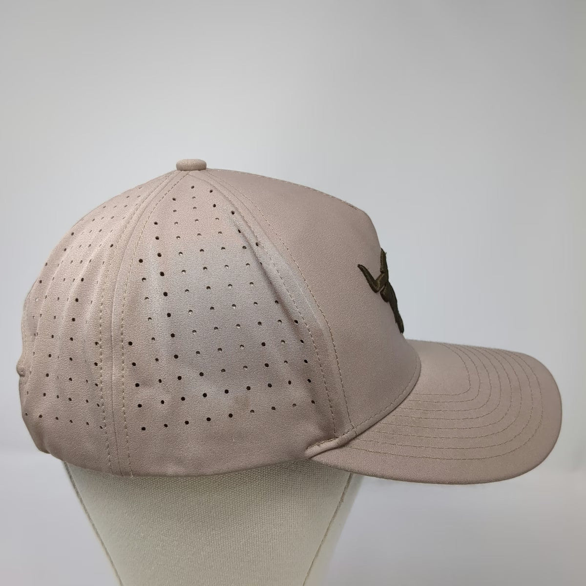 Waggle Trucker Hat Beige One Size Highland Cow Bull Perforated Golf Snapback