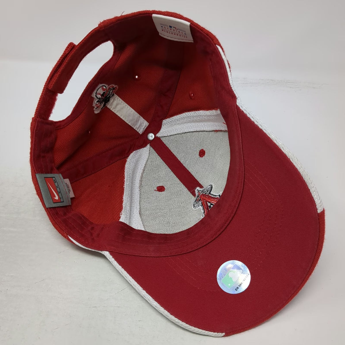 Los Angeles Angels MLB Nike Baseball Cap Red White One Size Strapback Hat Logo