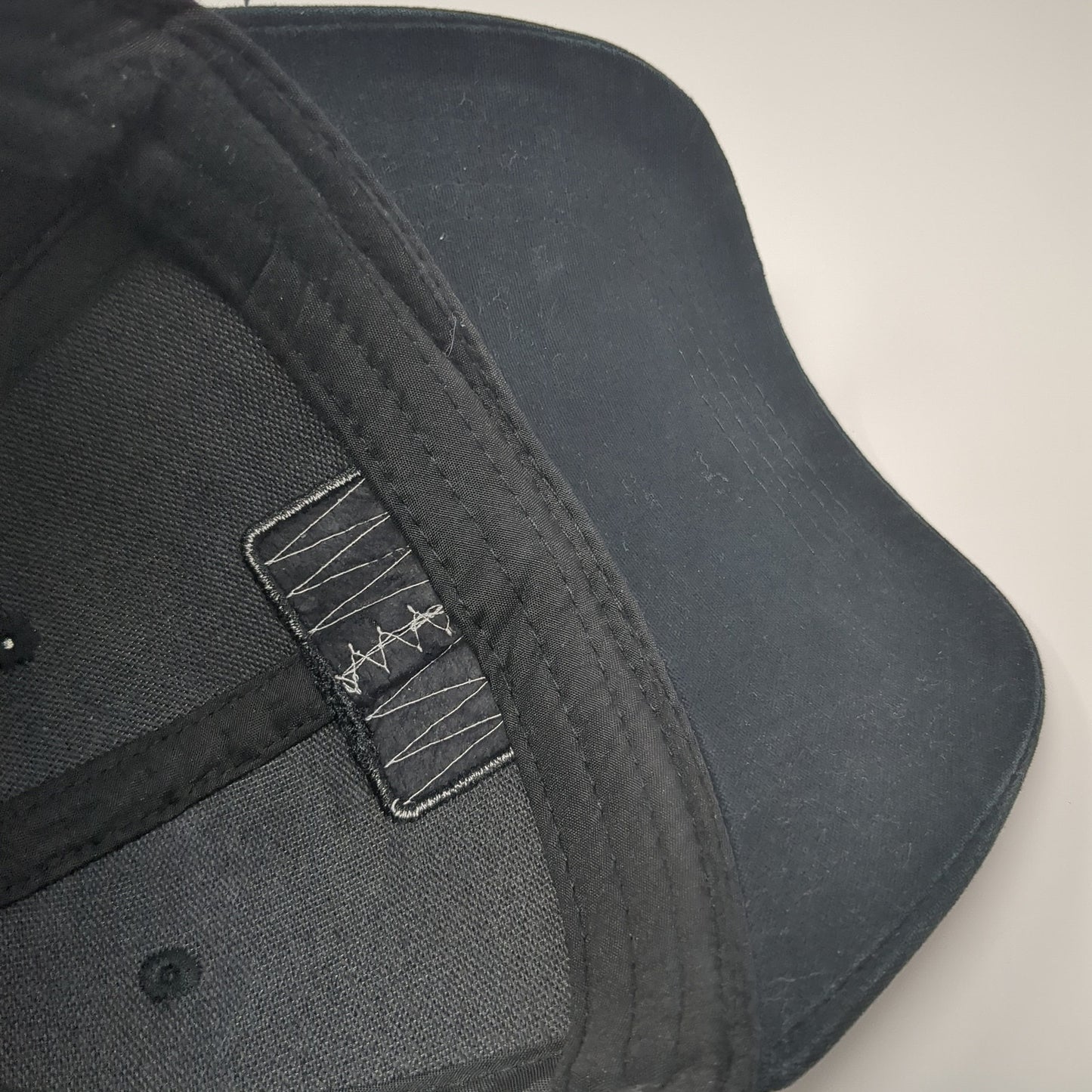 Icon Park Strapback Baseball Cap Black One Size Adjustable Embroidered 6 Panel